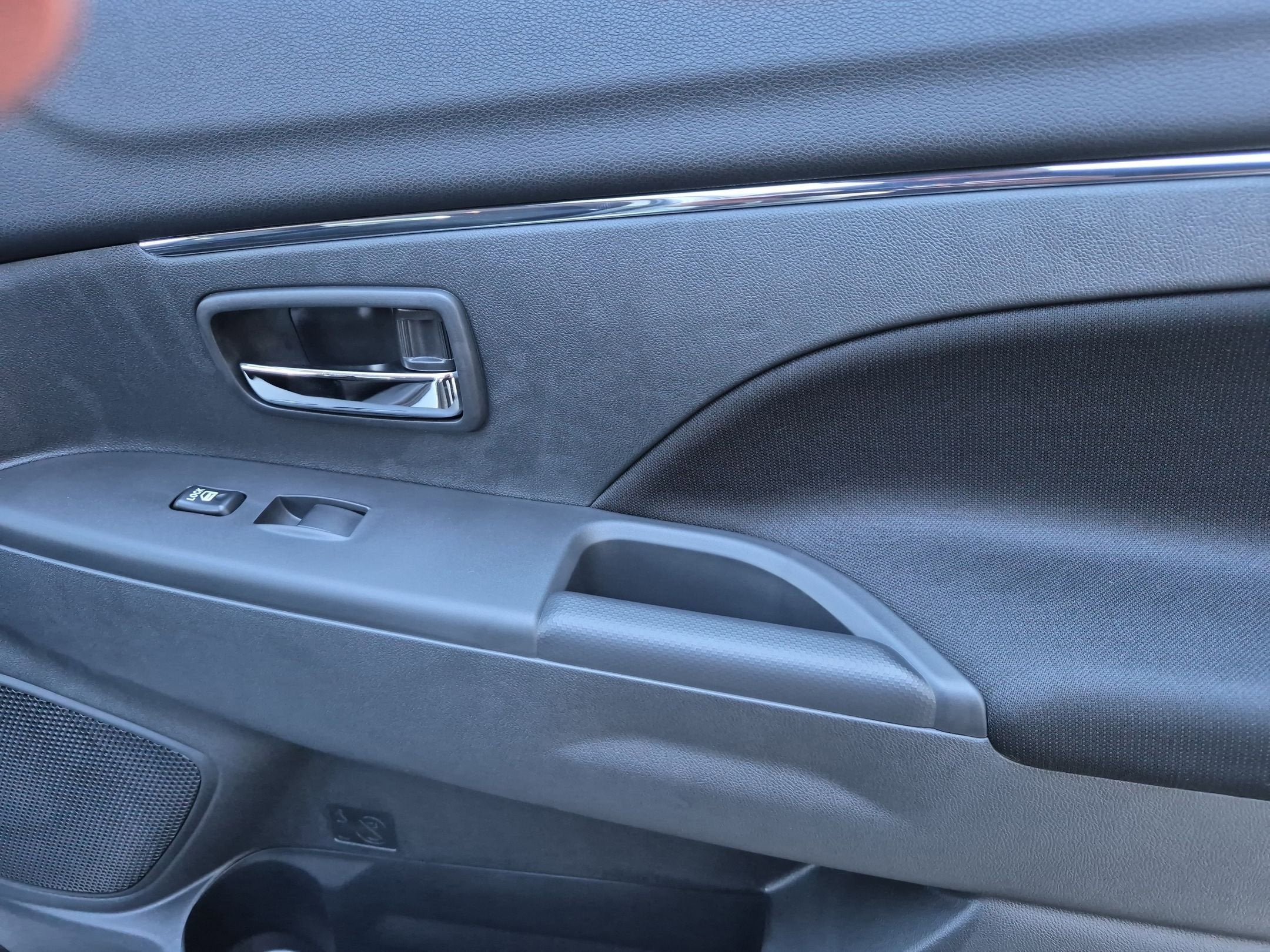 2026 Mitsubishi Outlander Sport ES