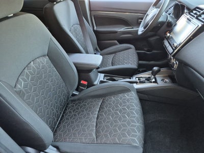2026 Mitsubishi Outlander Sport ES