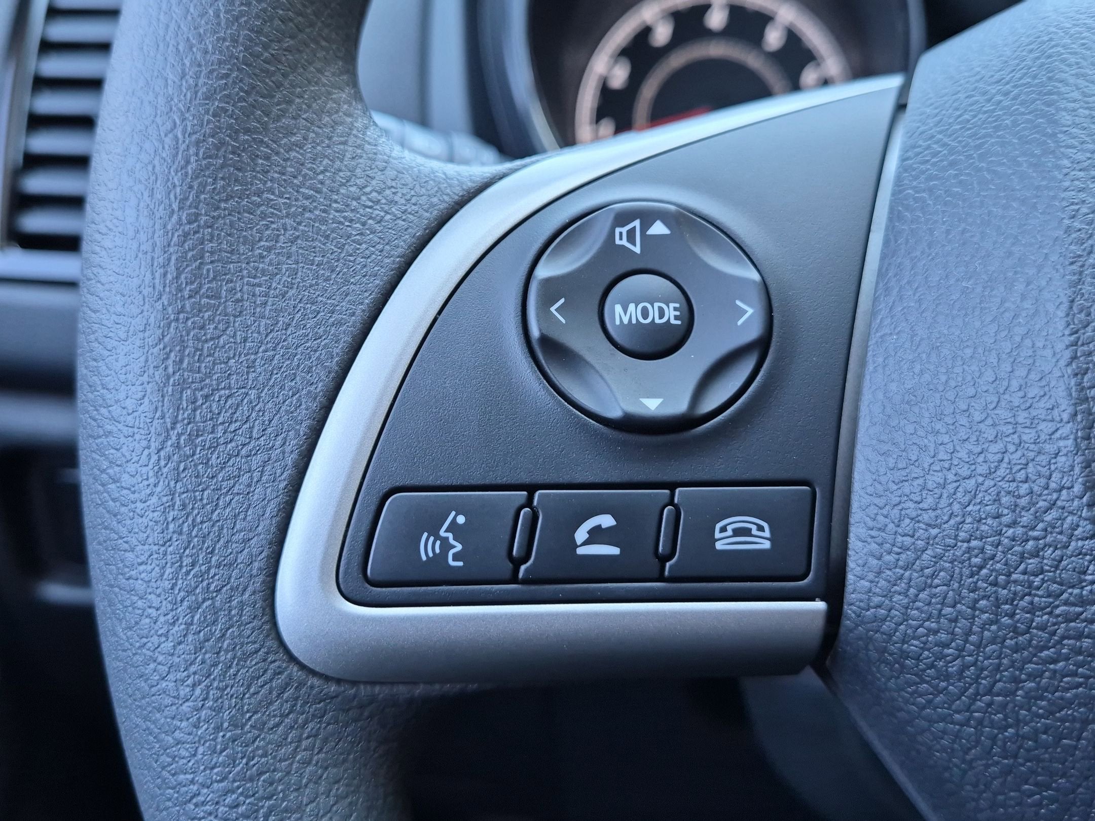 2026 Mitsubishi Outlander Sport ES