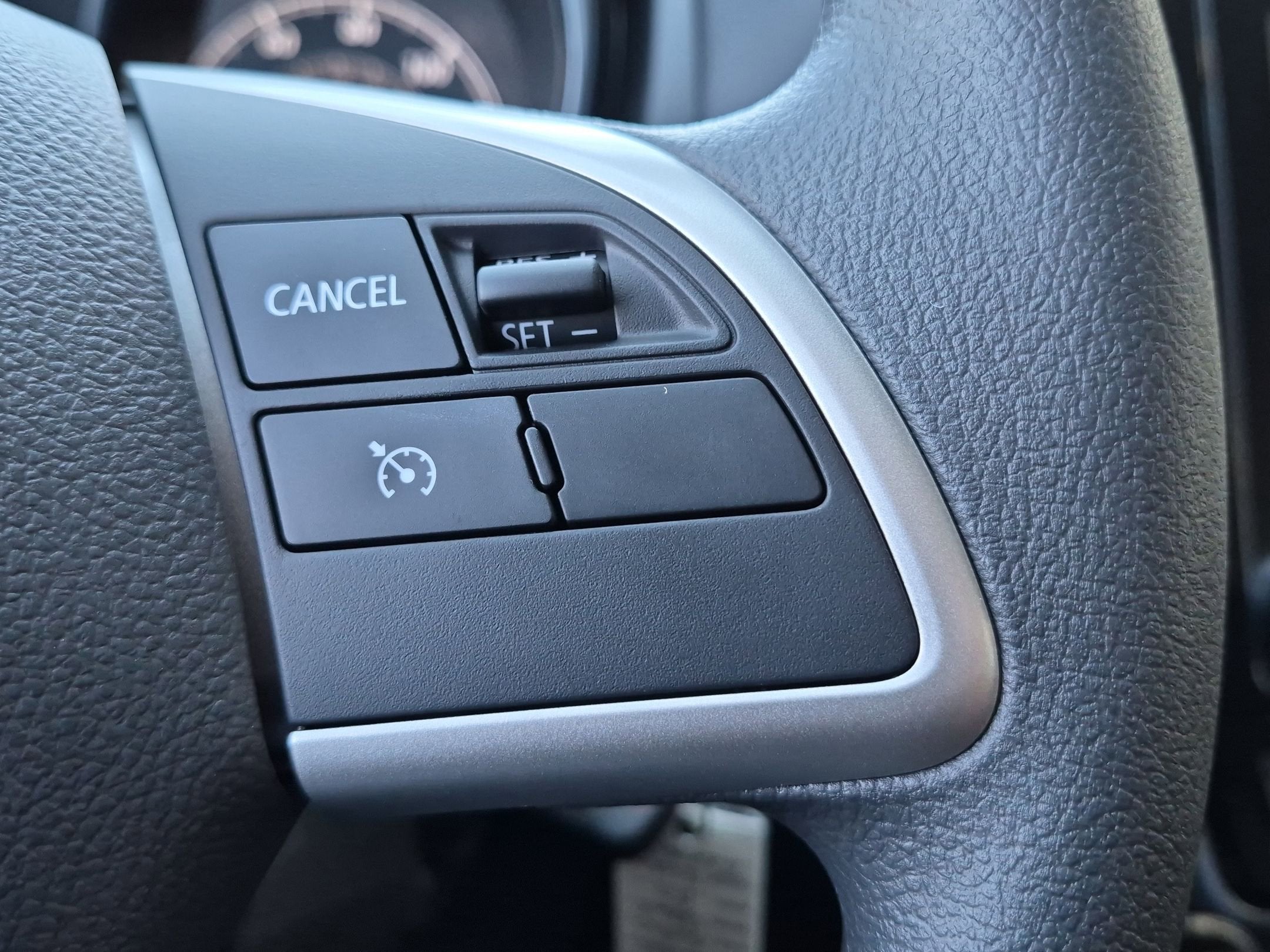 2026 Mitsubishi Outlander Sport ES