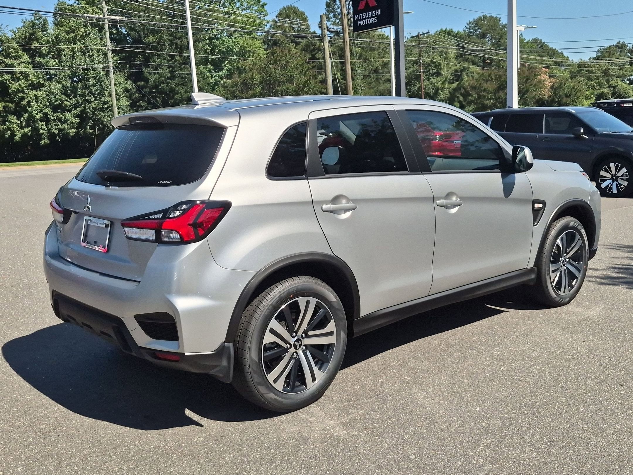 2026 Mitsubishi Outlander Sport ES
