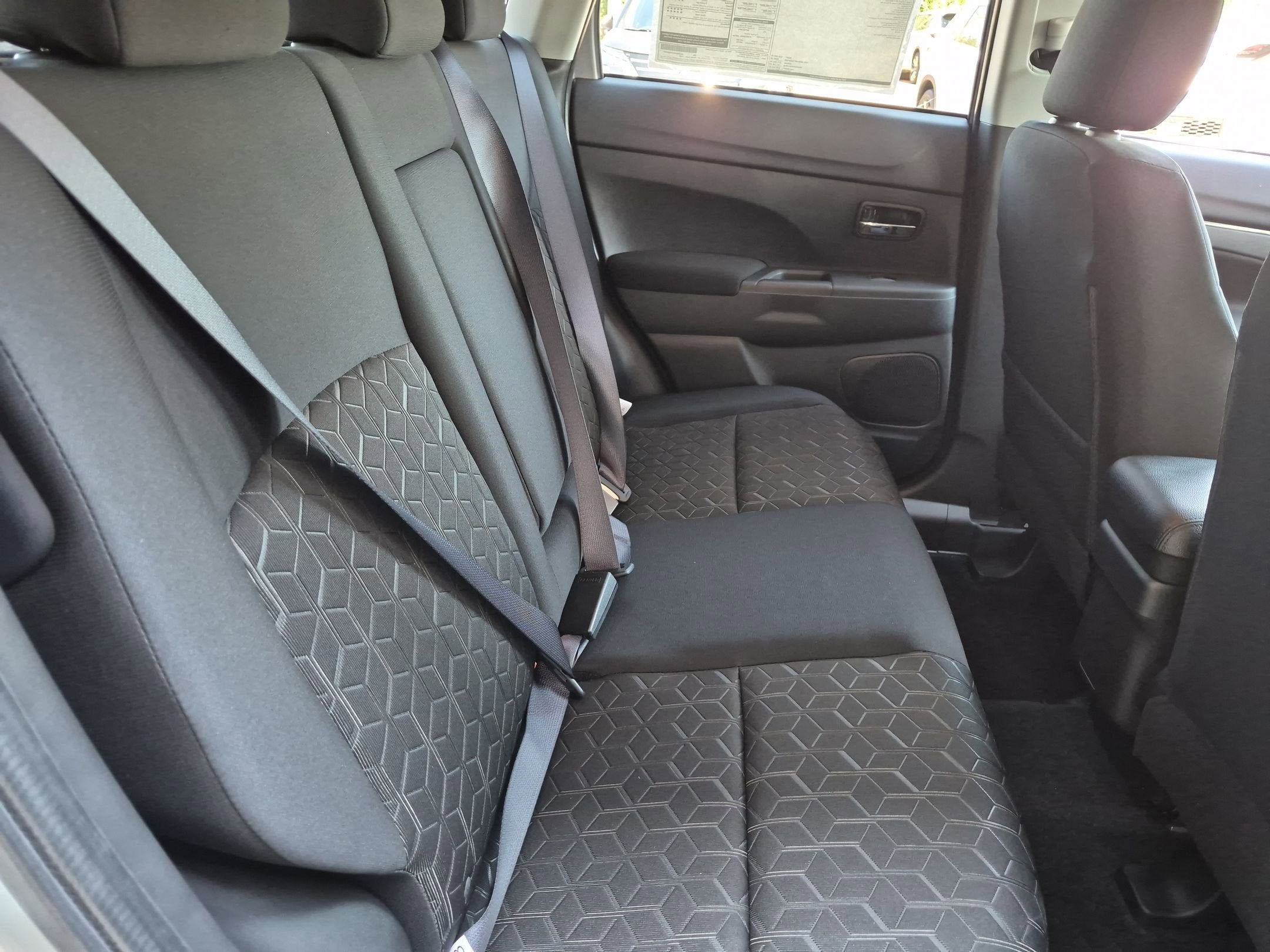 2026 Mitsubishi Outlander Sport ES
