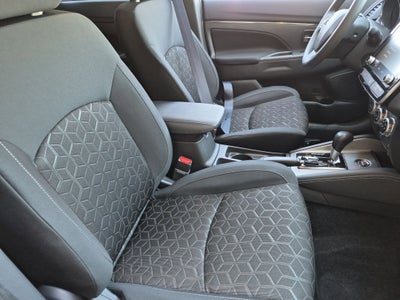 2026 Mitsubishi Outlander Sport ES