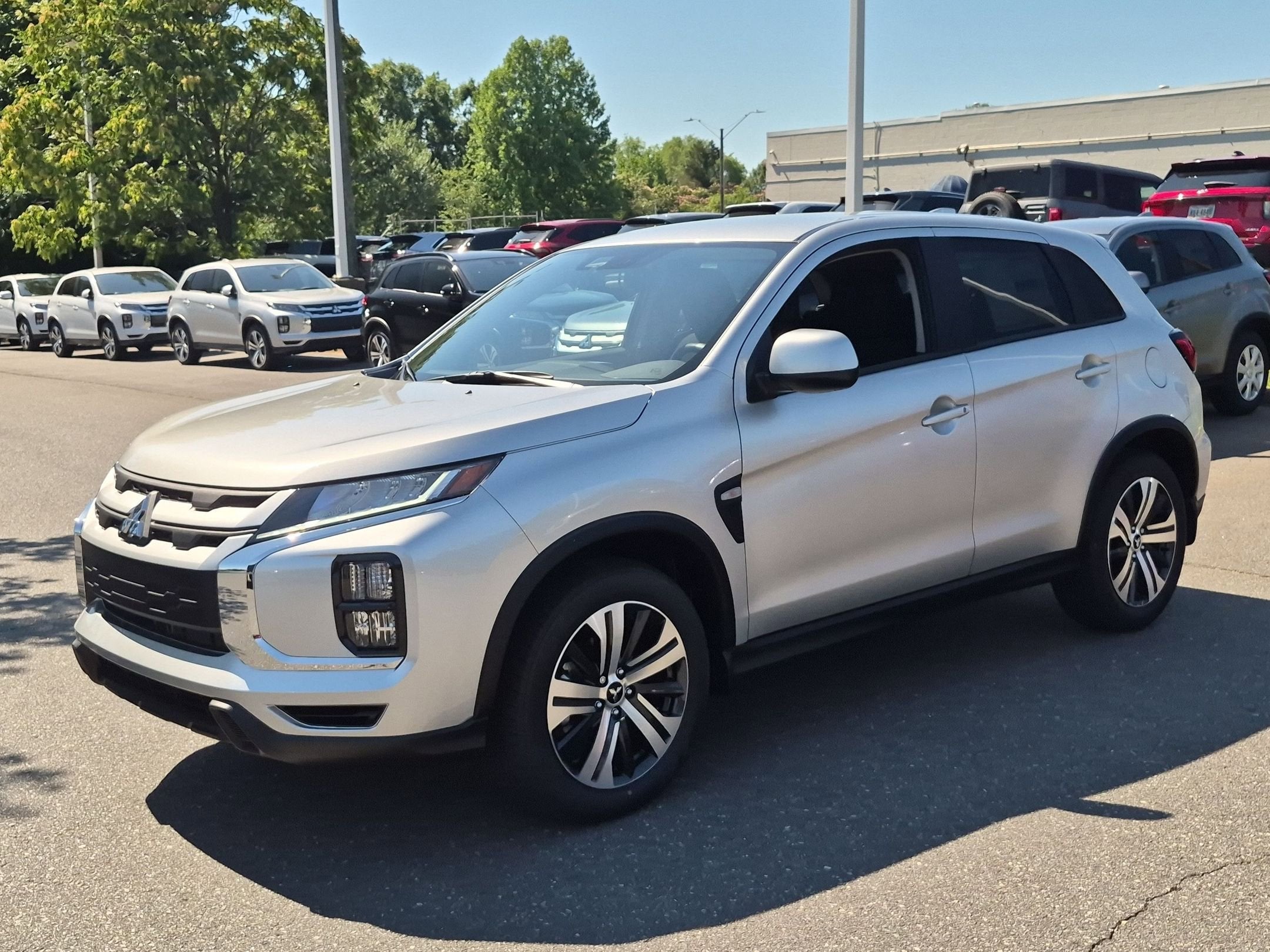 2026 Mitsubishi Outlander Sport ES