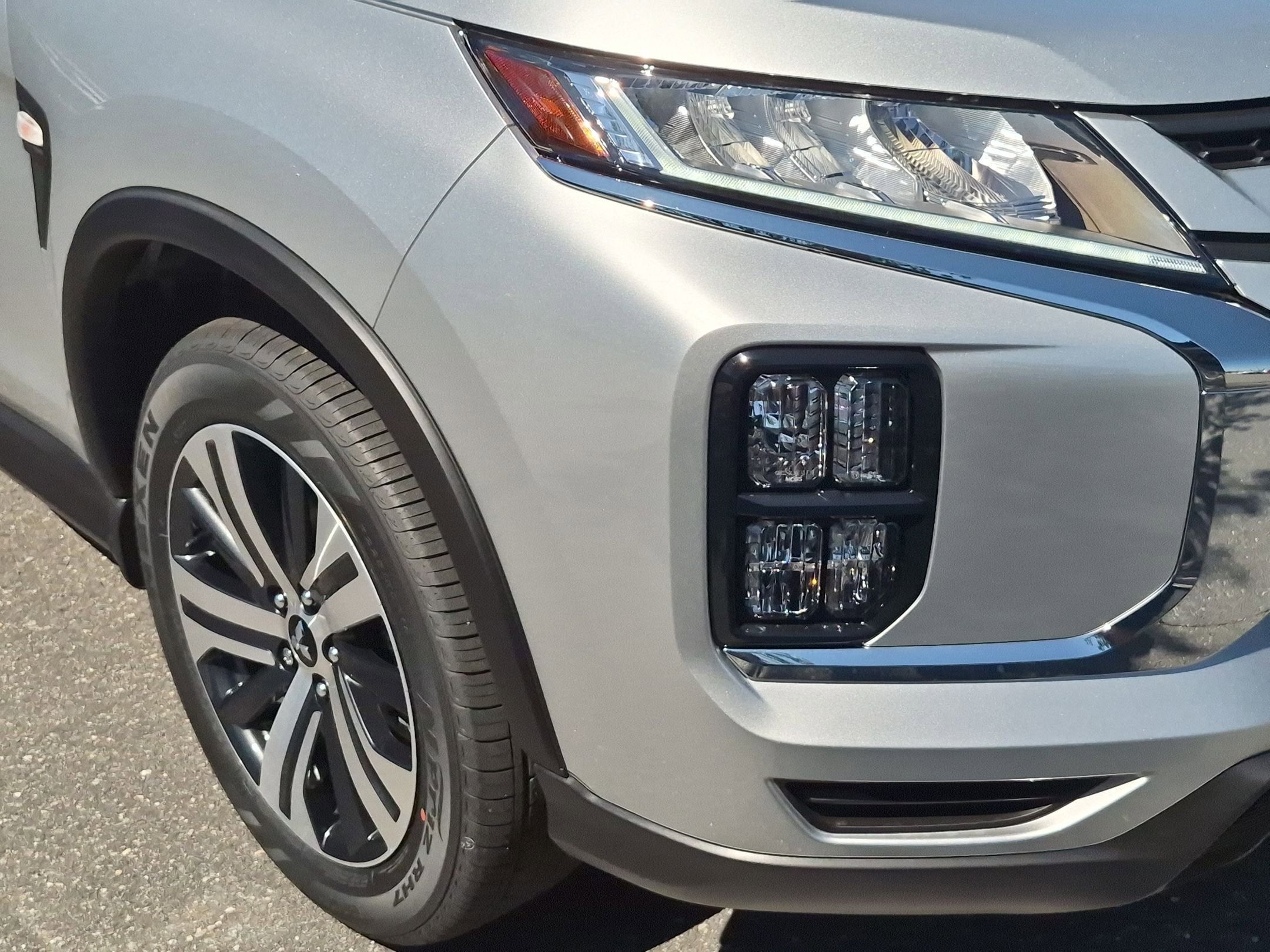 2026 Mitsubishi Outlander Sport ES
