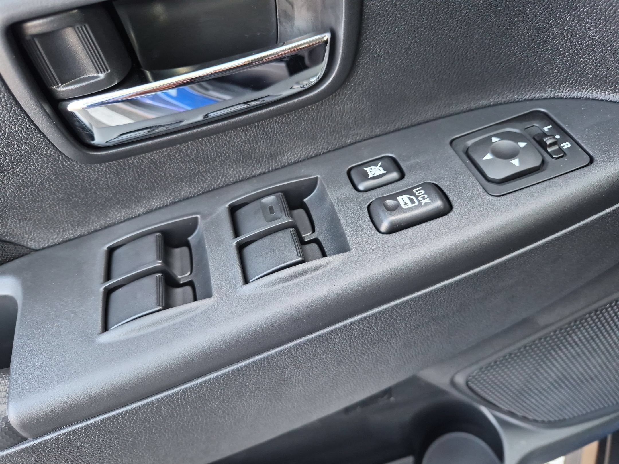2026 Mitsubishi Outlander Sport LE