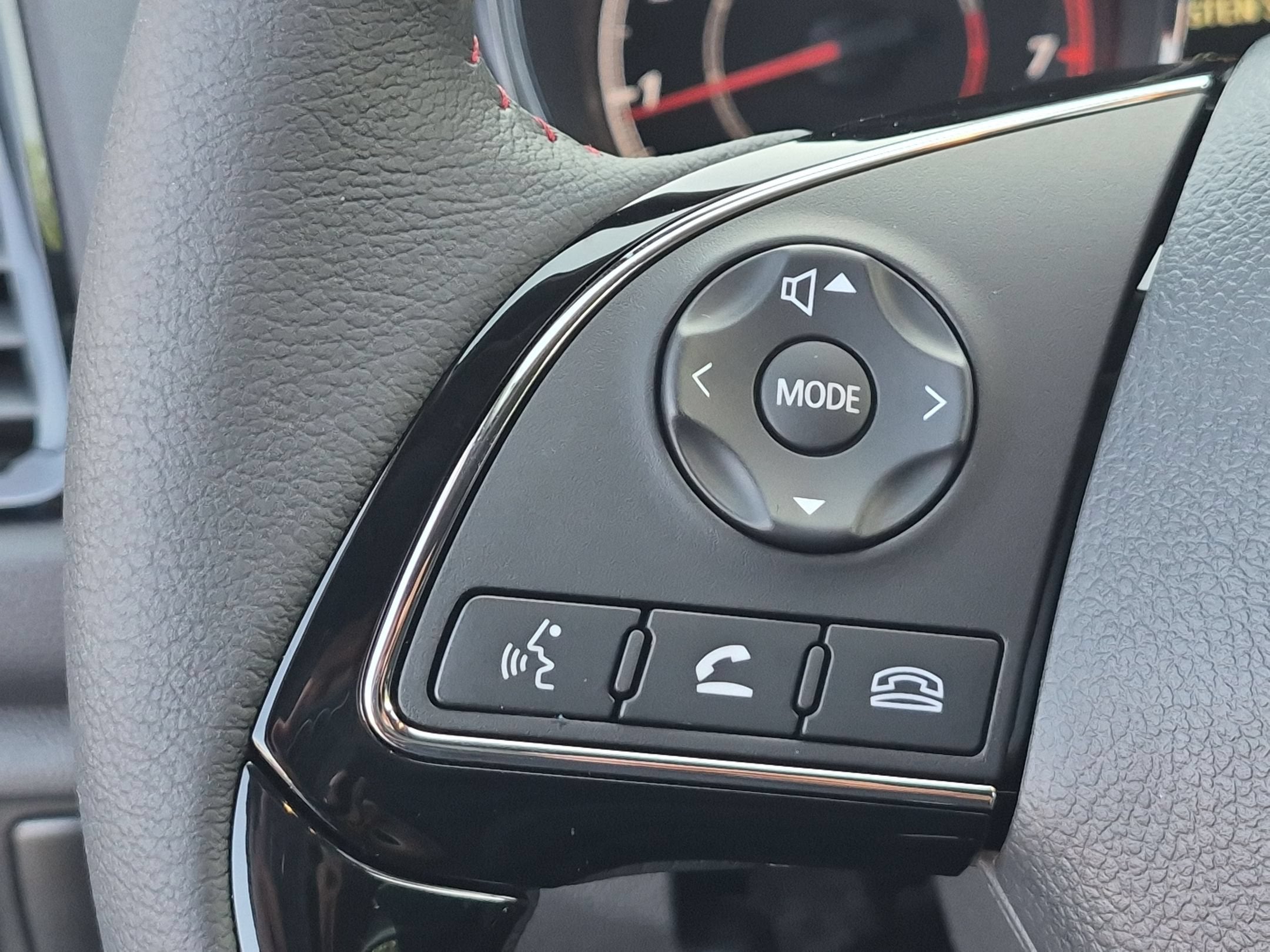 2026 Mitsubishi Outlander Sport LE