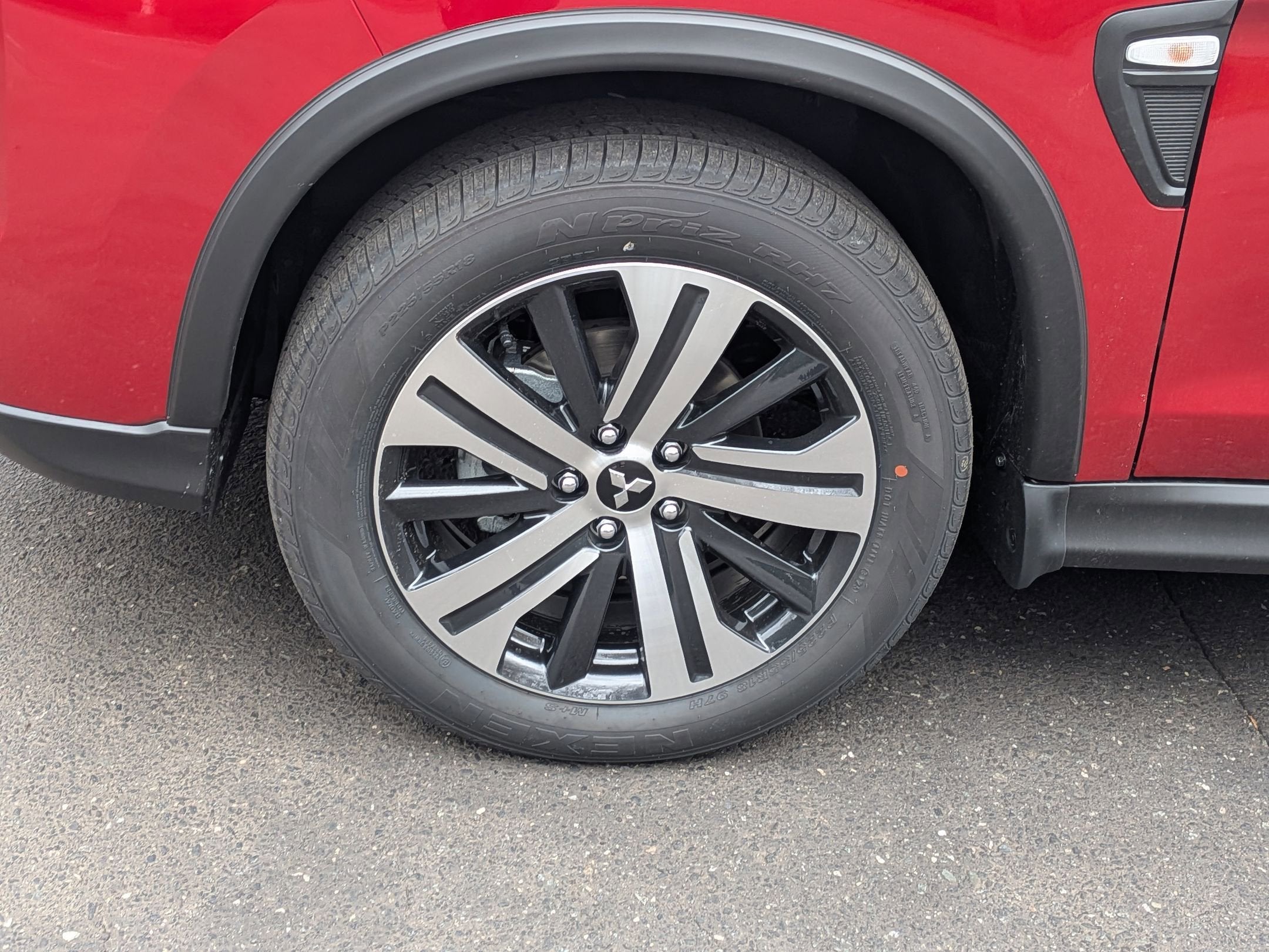 2026 Mitsubishi Outlander Sport ES