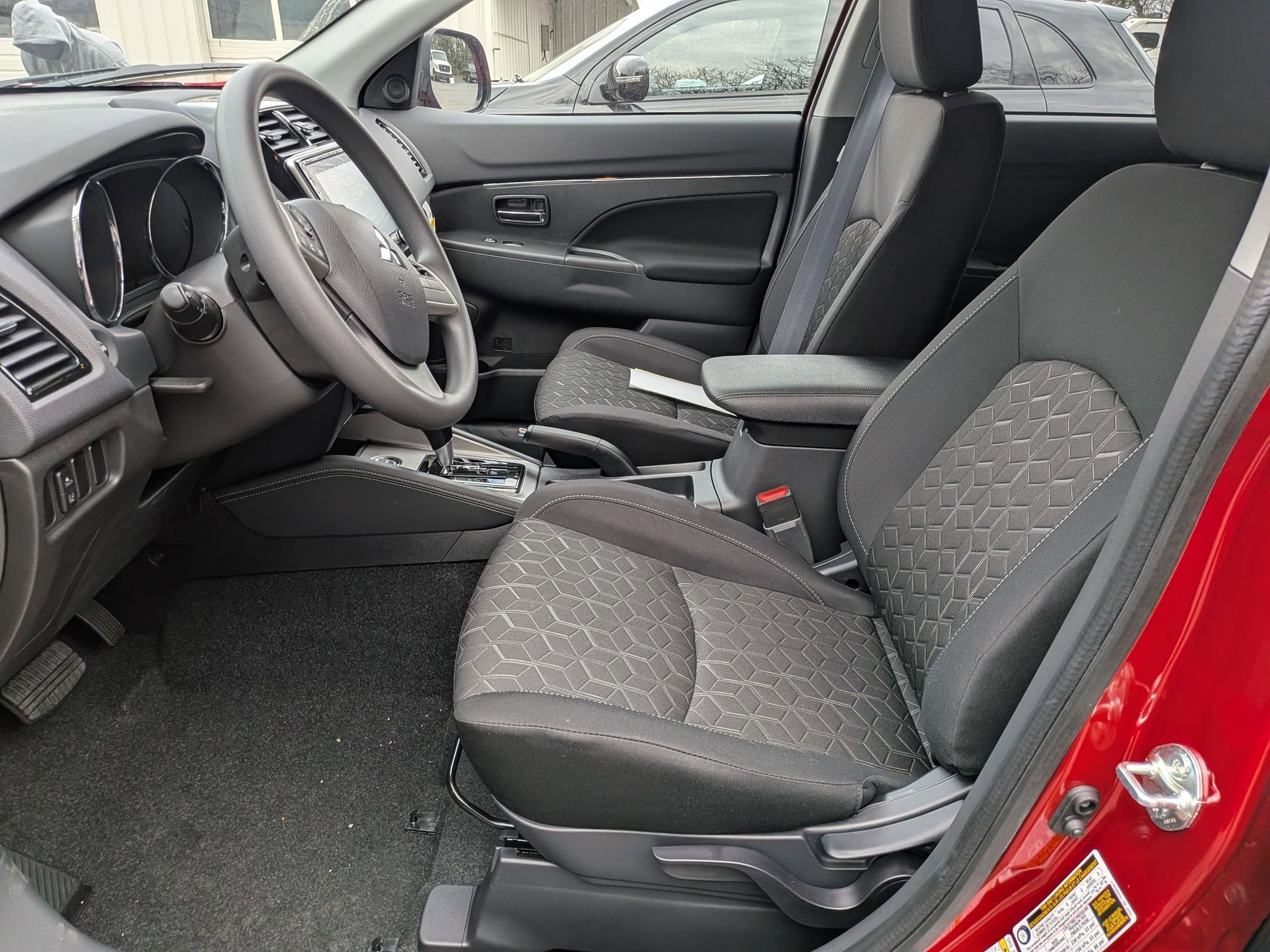 2026 Mitsubishi Outlander Sport ES