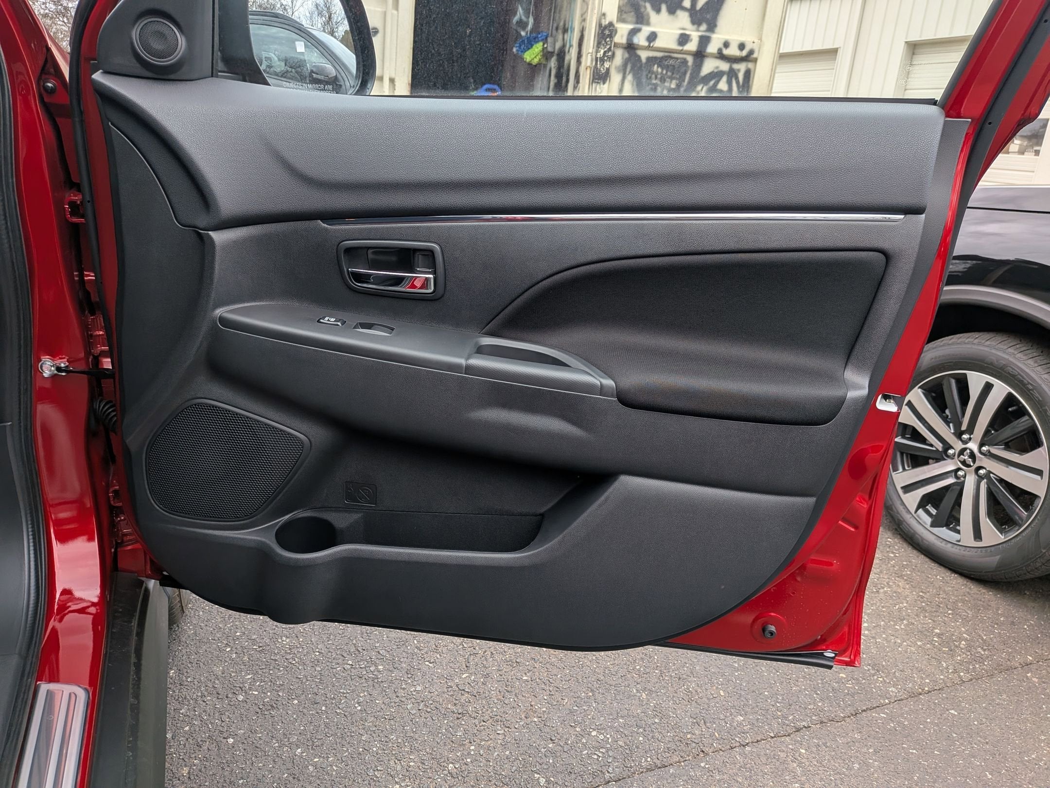 2026 Mitsubishi Outlander Sport ES