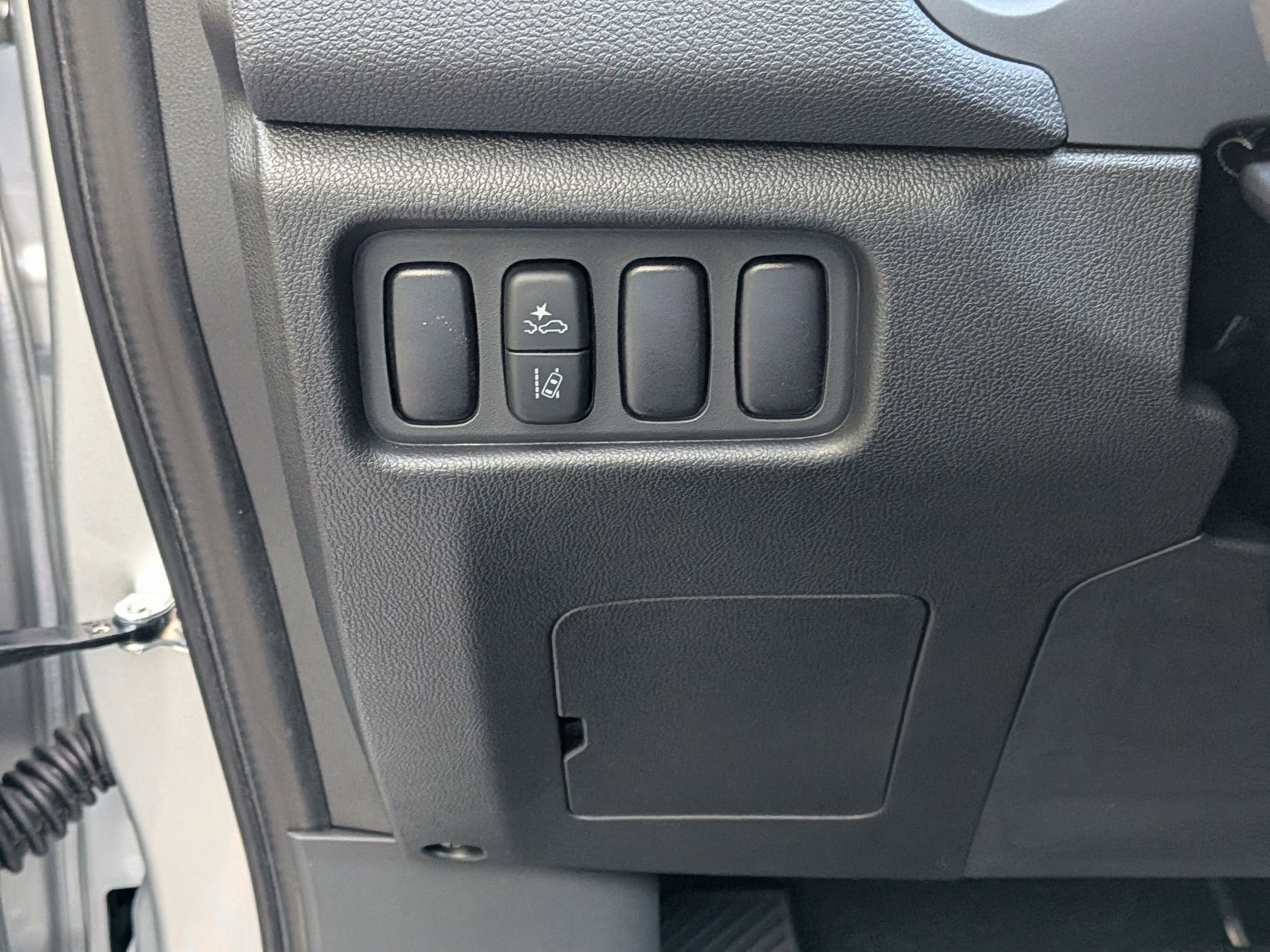 2026 Mitsubishi Outlander Sport ES