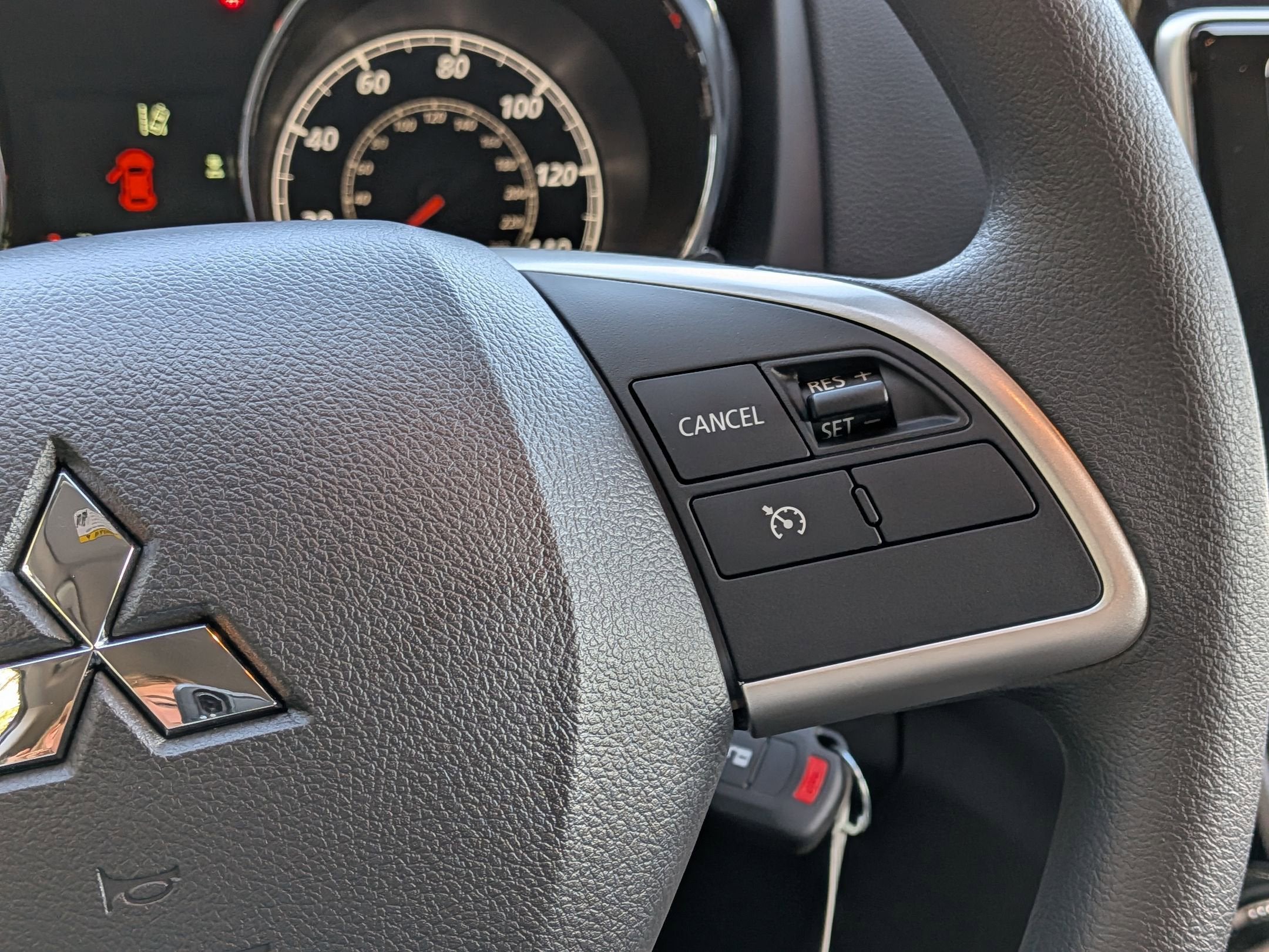 2026 Mitsubishi Outlander Sport ES