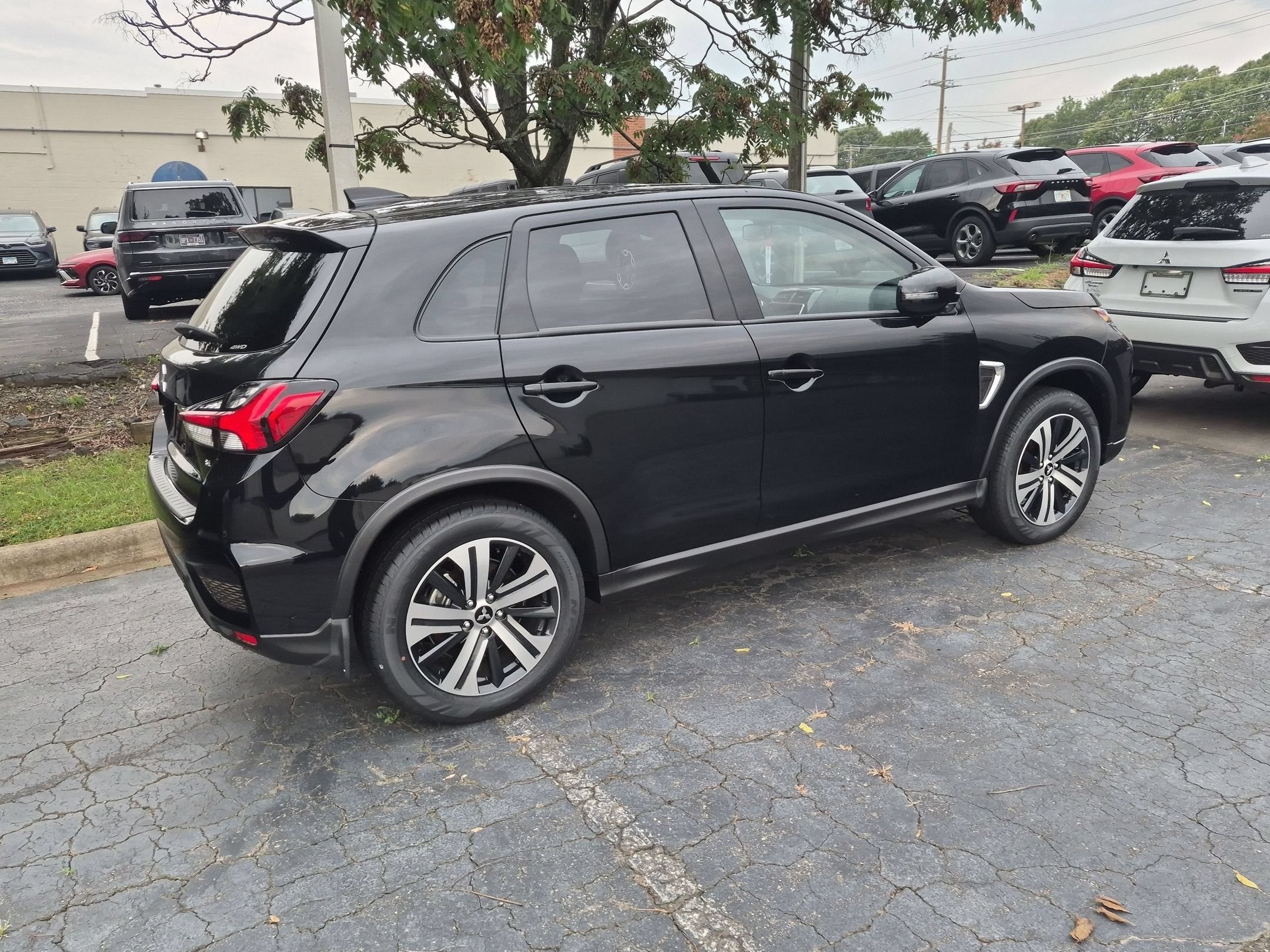 2026 Mitsubishi Outlander Sport SE