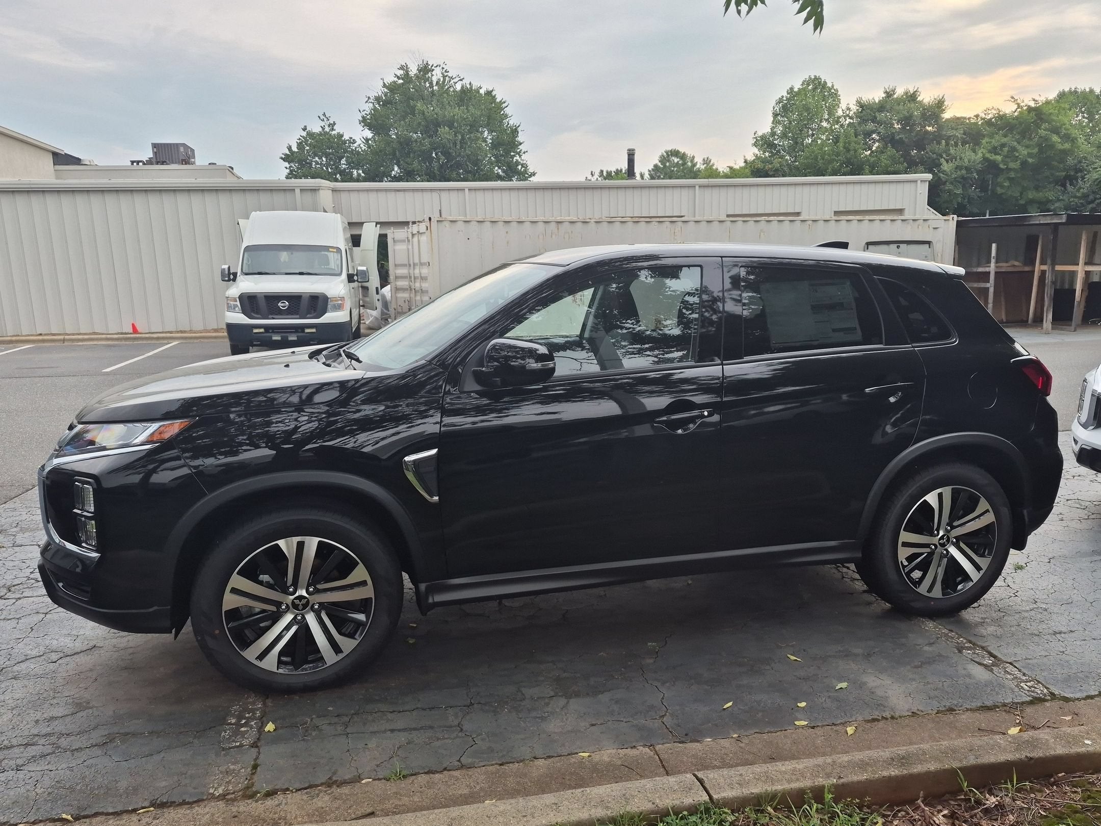 2026 Mitsubishi Outlander Sport SE