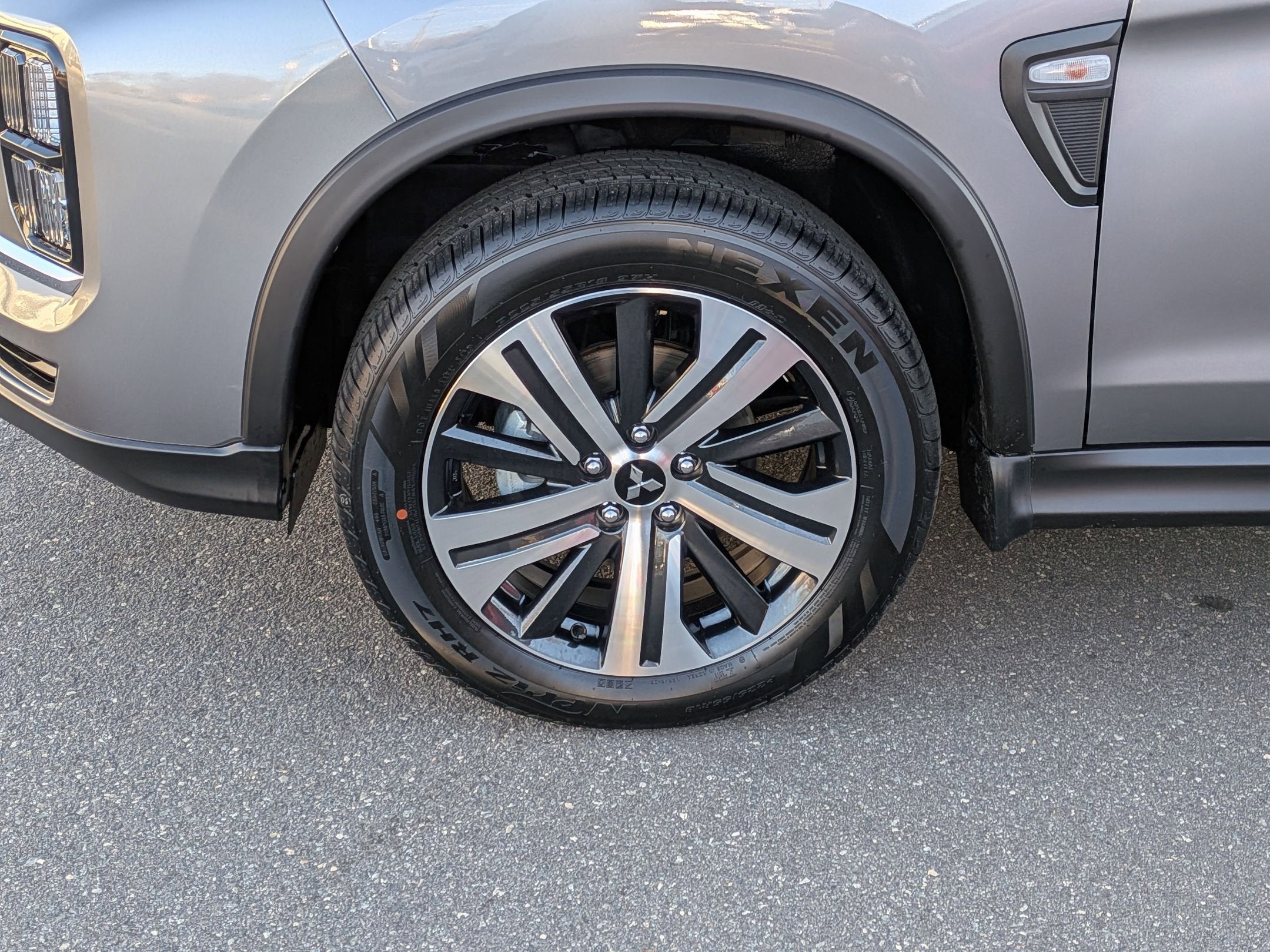 2026 Mitsubishi Outlander Sport ES