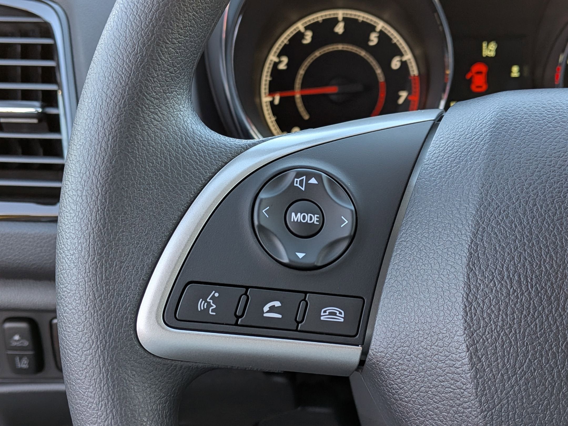 2026 Mitsubishi Outlander Sport ES