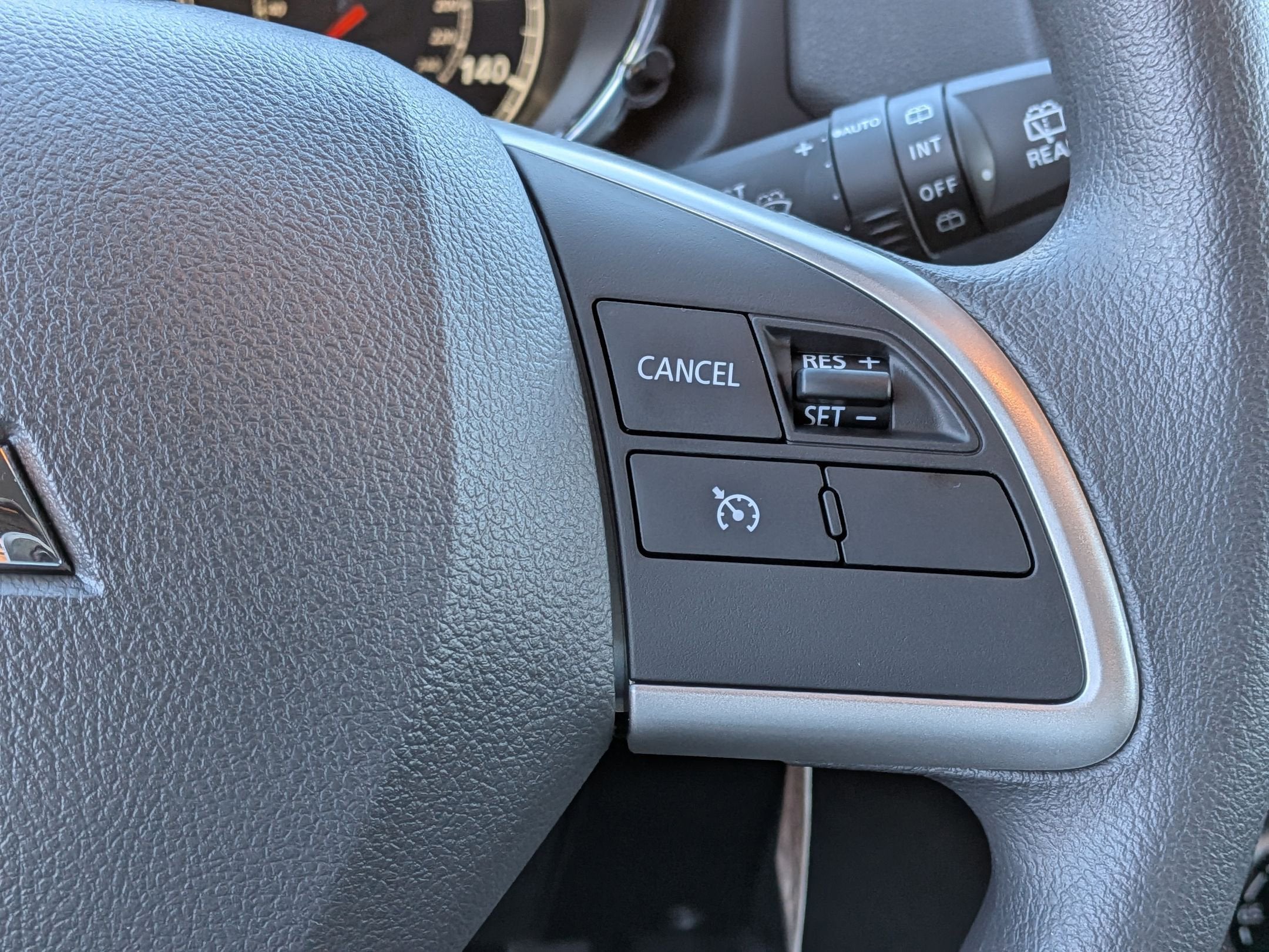 2026 Mitsubishi Outlander Sport ES