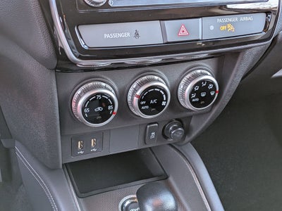 2026 Mitsubishi Outlander Sport ES