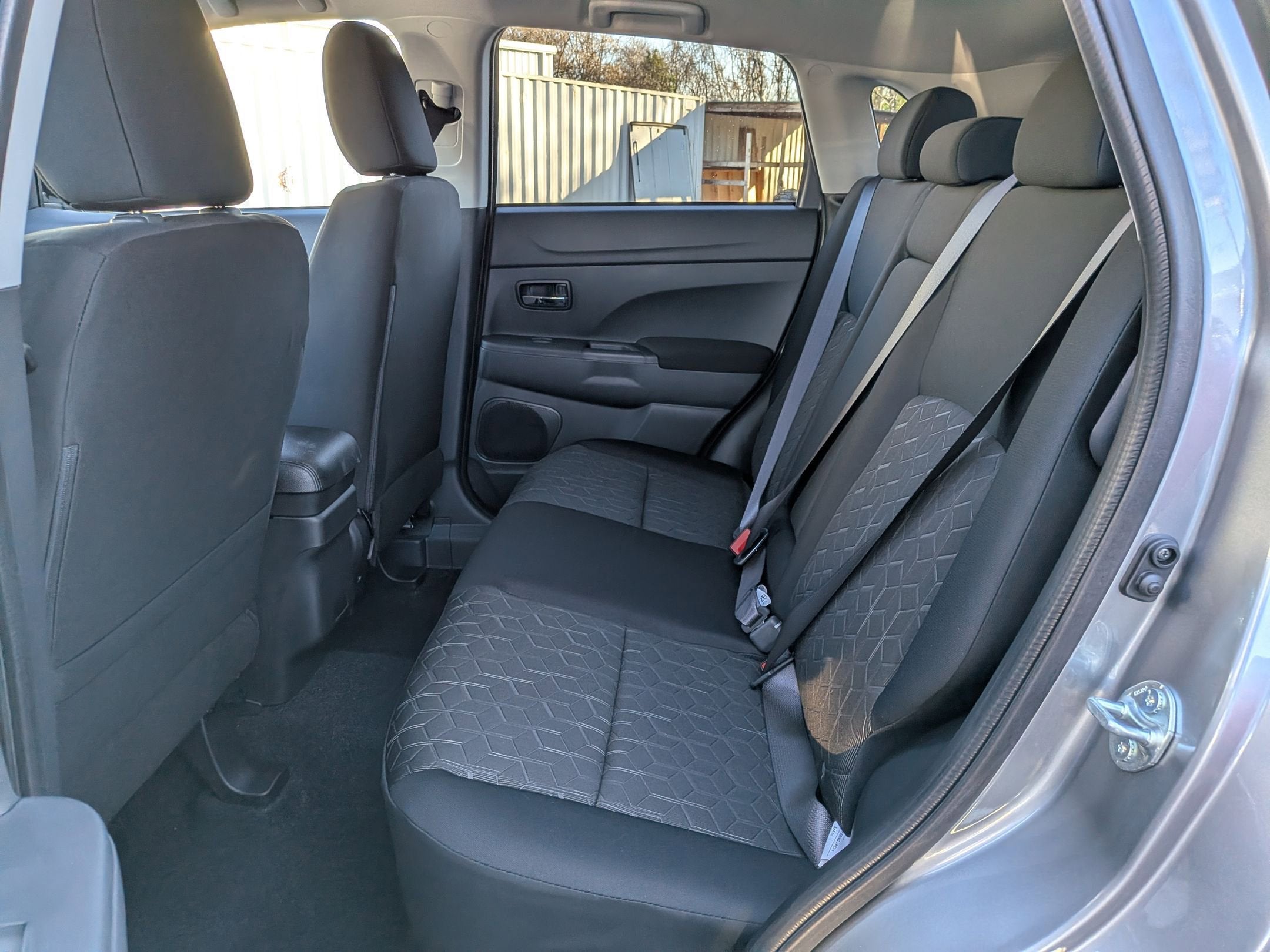 2026 Mitsubishi Outlander Sport ES