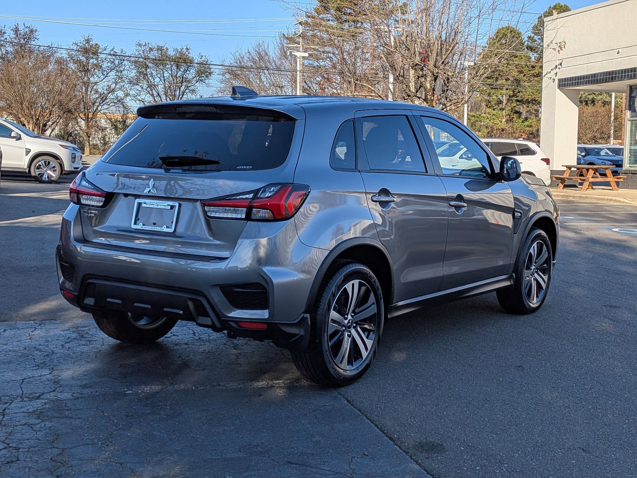 2026 Mitsubishi Outlander Sport ES