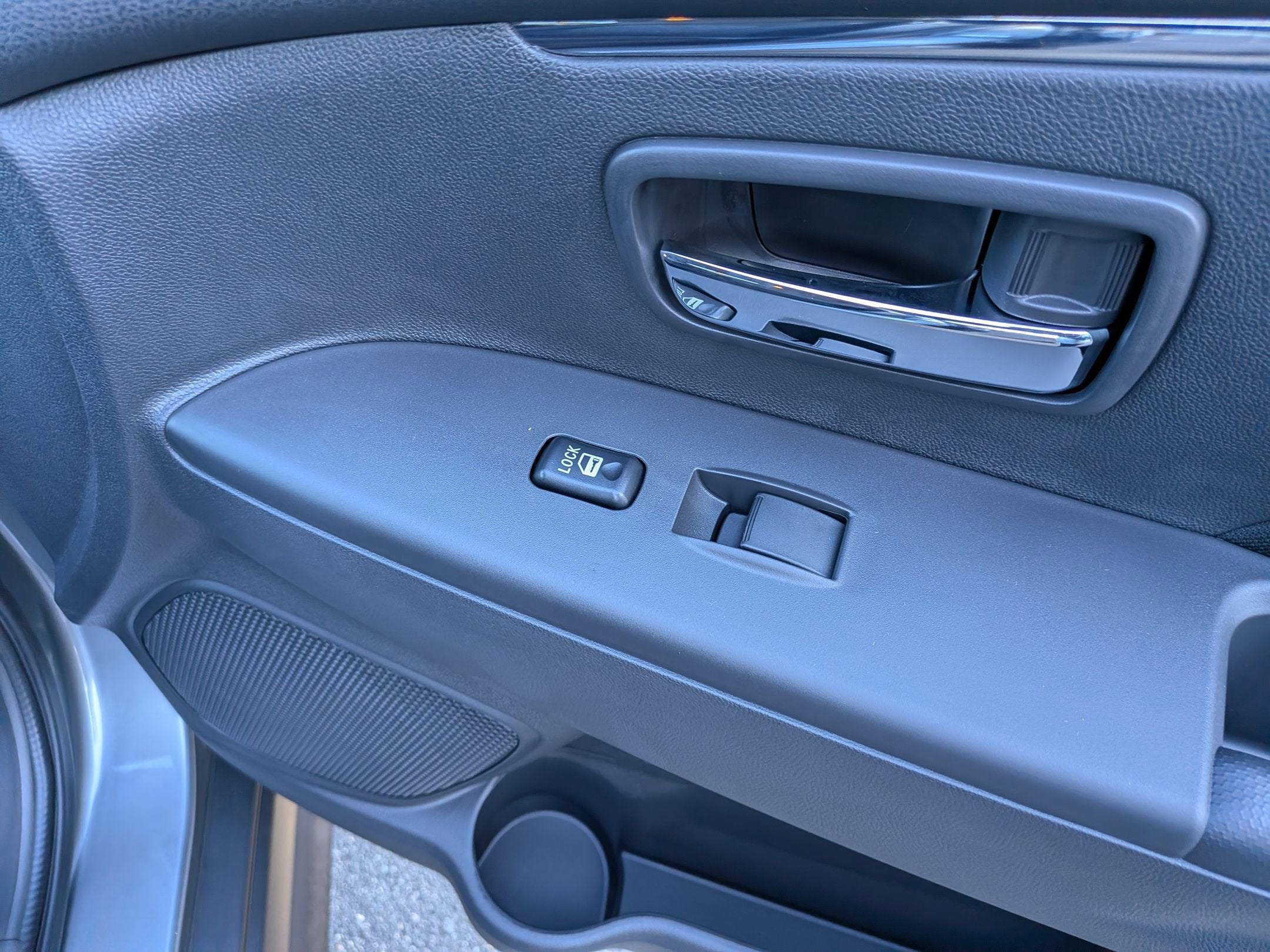 2026 Mitsubishi Outlander Sport ES