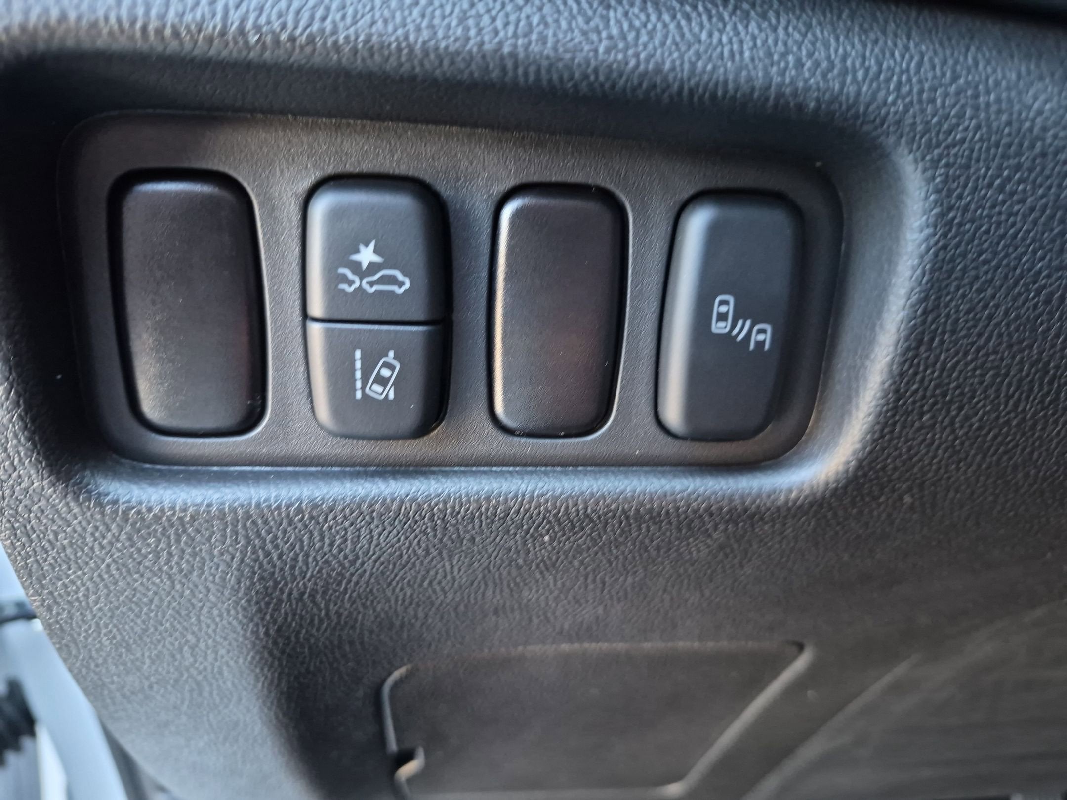 2026 Mitsubishi Outlander Sport SE