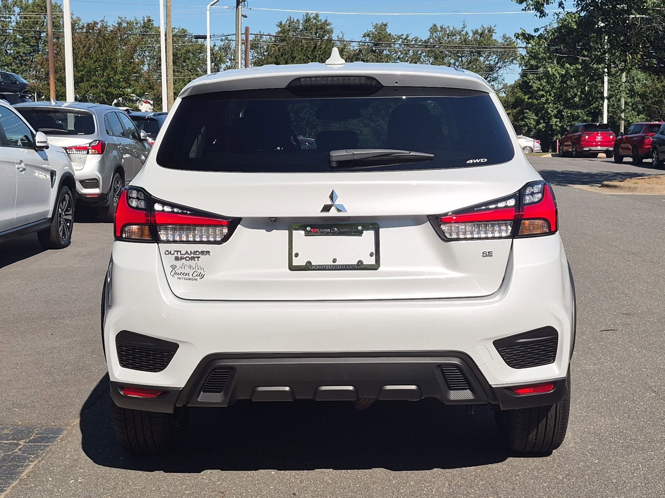2026 Mitsubishi Outlander Sport SE