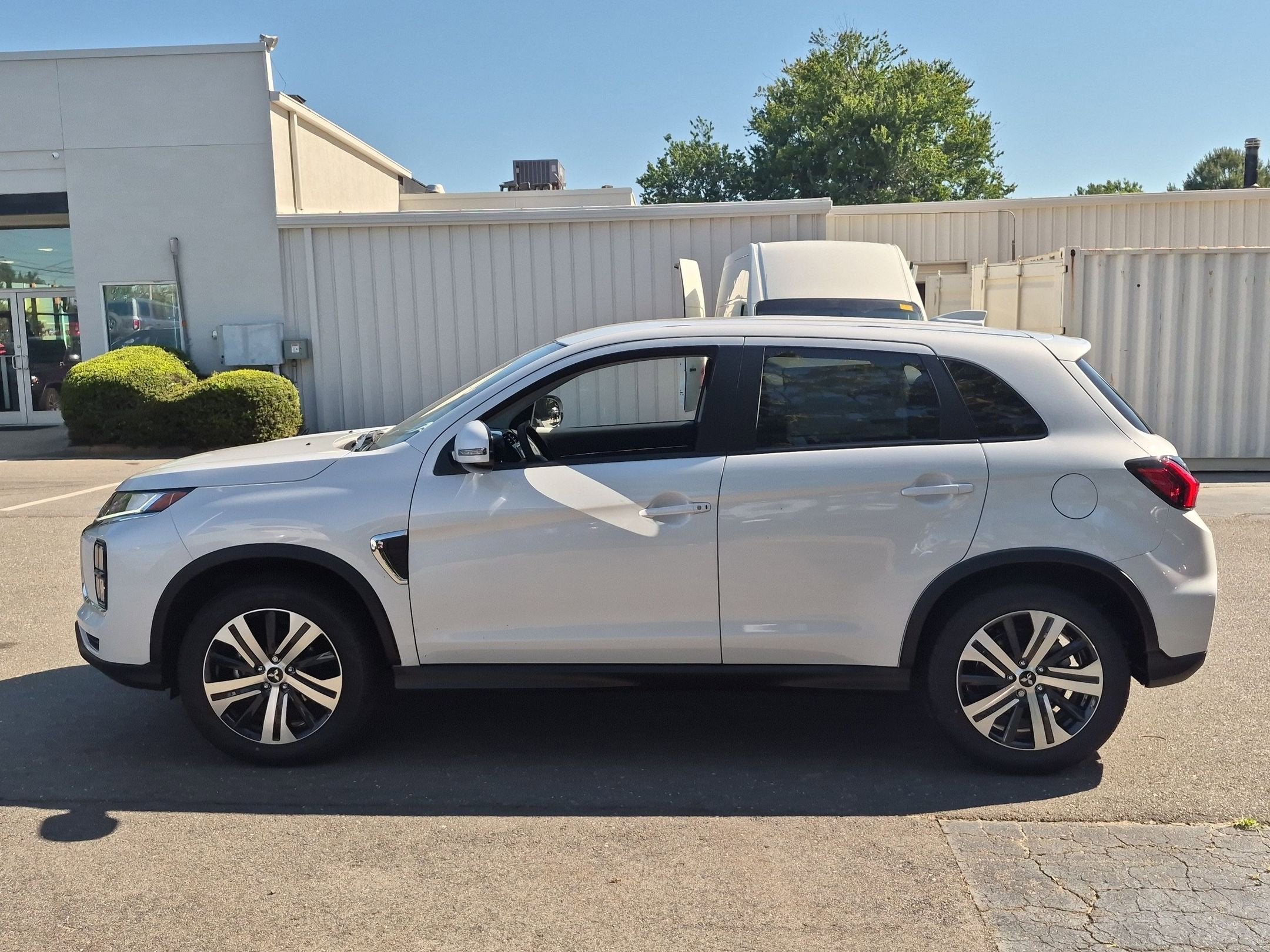 2026 Mitsubishi Outlander Sport SE