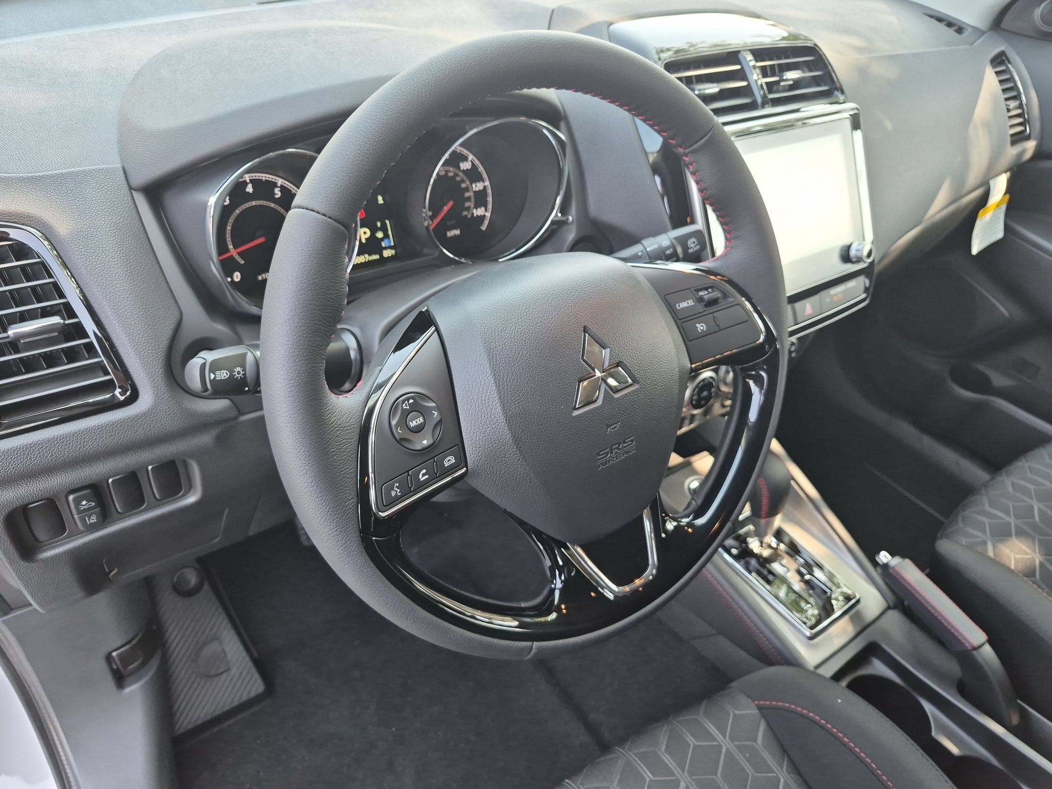 2026 Mitsubishi Outlander Sport LE
