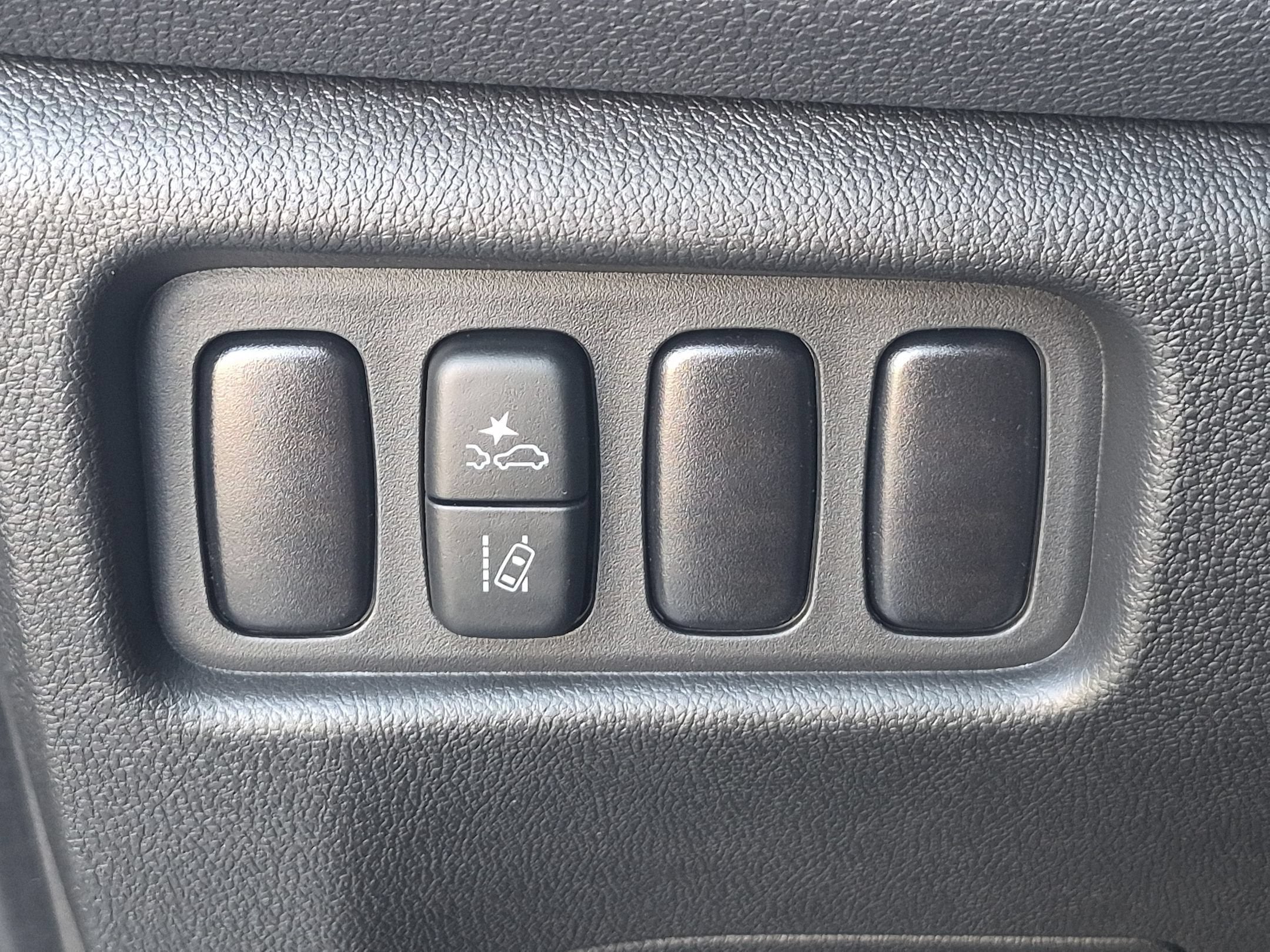 2026 Mitsubishi Outlander Sport LE
