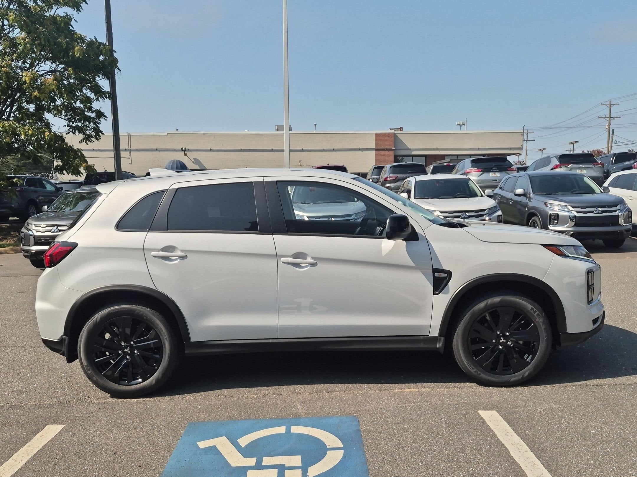 2026 Mitsubishi Outlander Sport LE