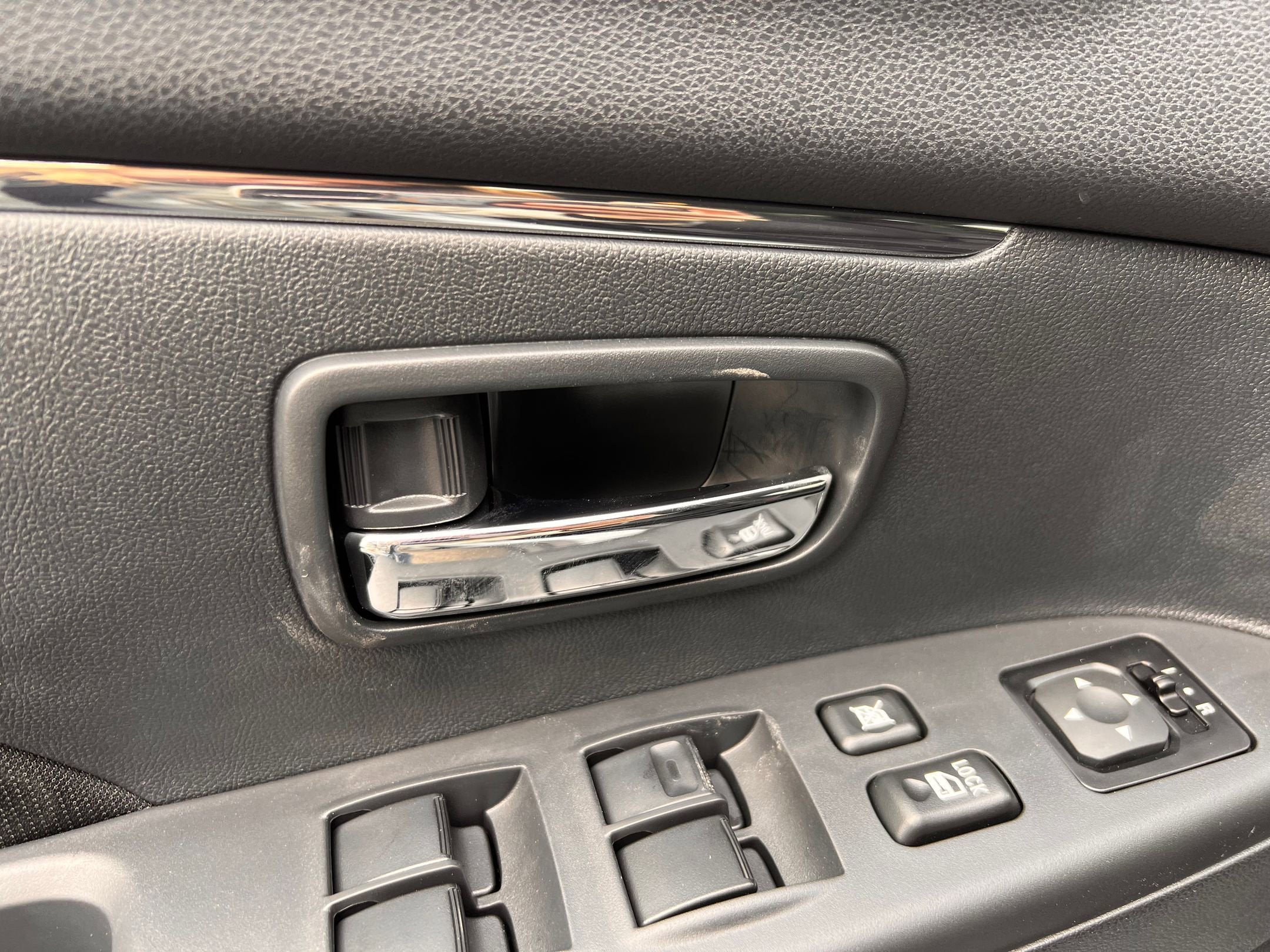 2025 Mitsubishi Outlander Sport LE