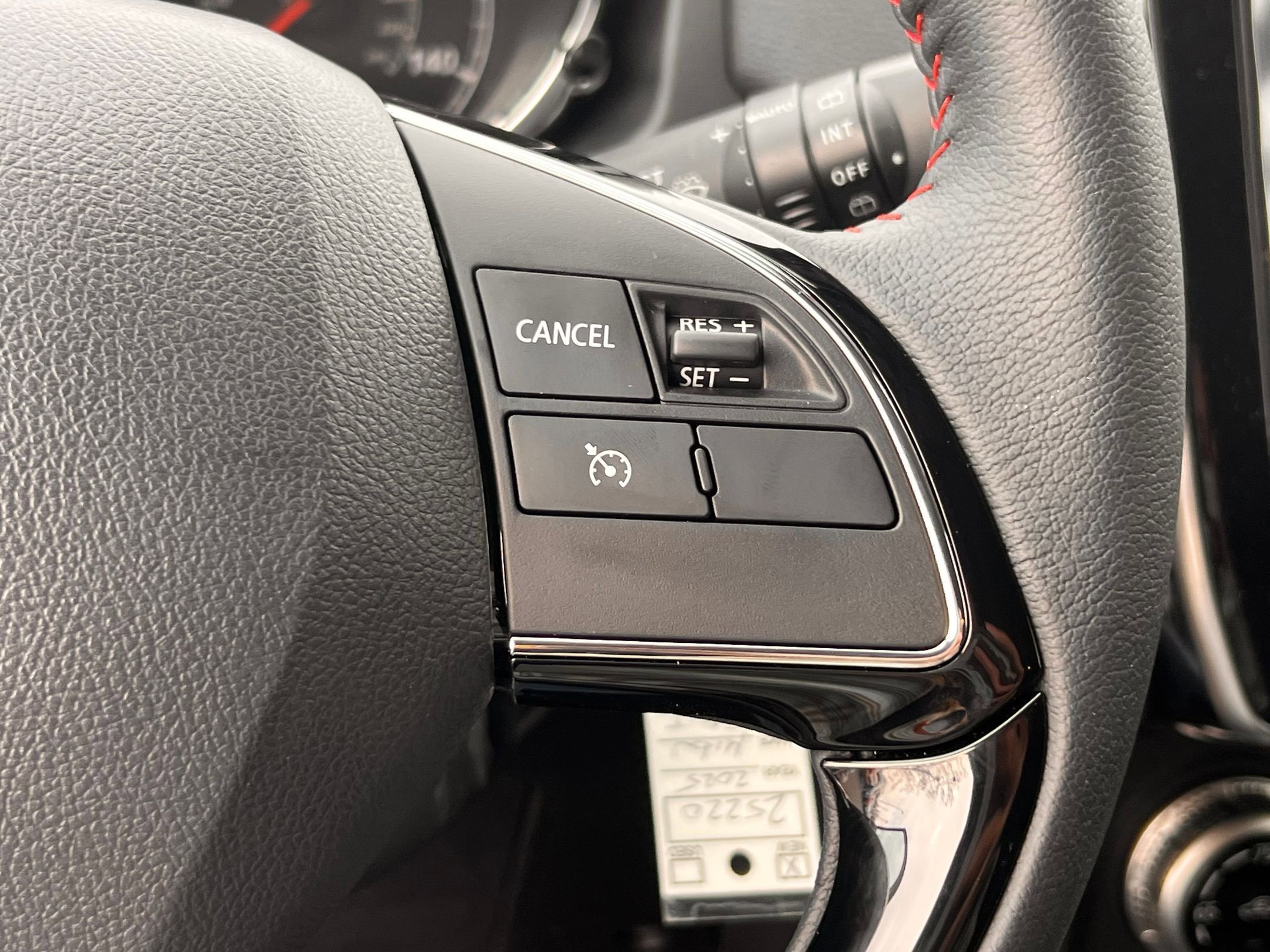 2025 Mitsubishi Outlander Sport LE