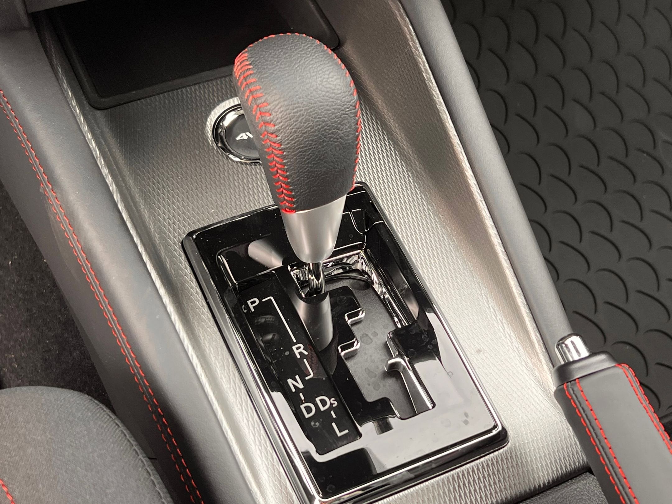 2025 Mitsubishi Outlander Sport LE