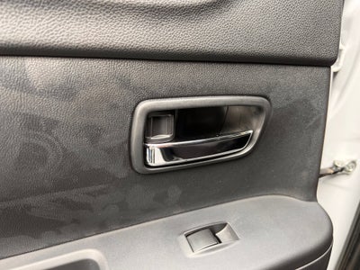 2025 Mitsubishi Outlander Sport LE