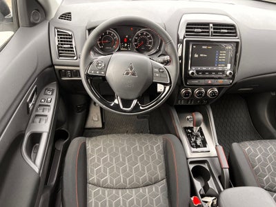 2025 Mitsubishi Outlander Sport LE