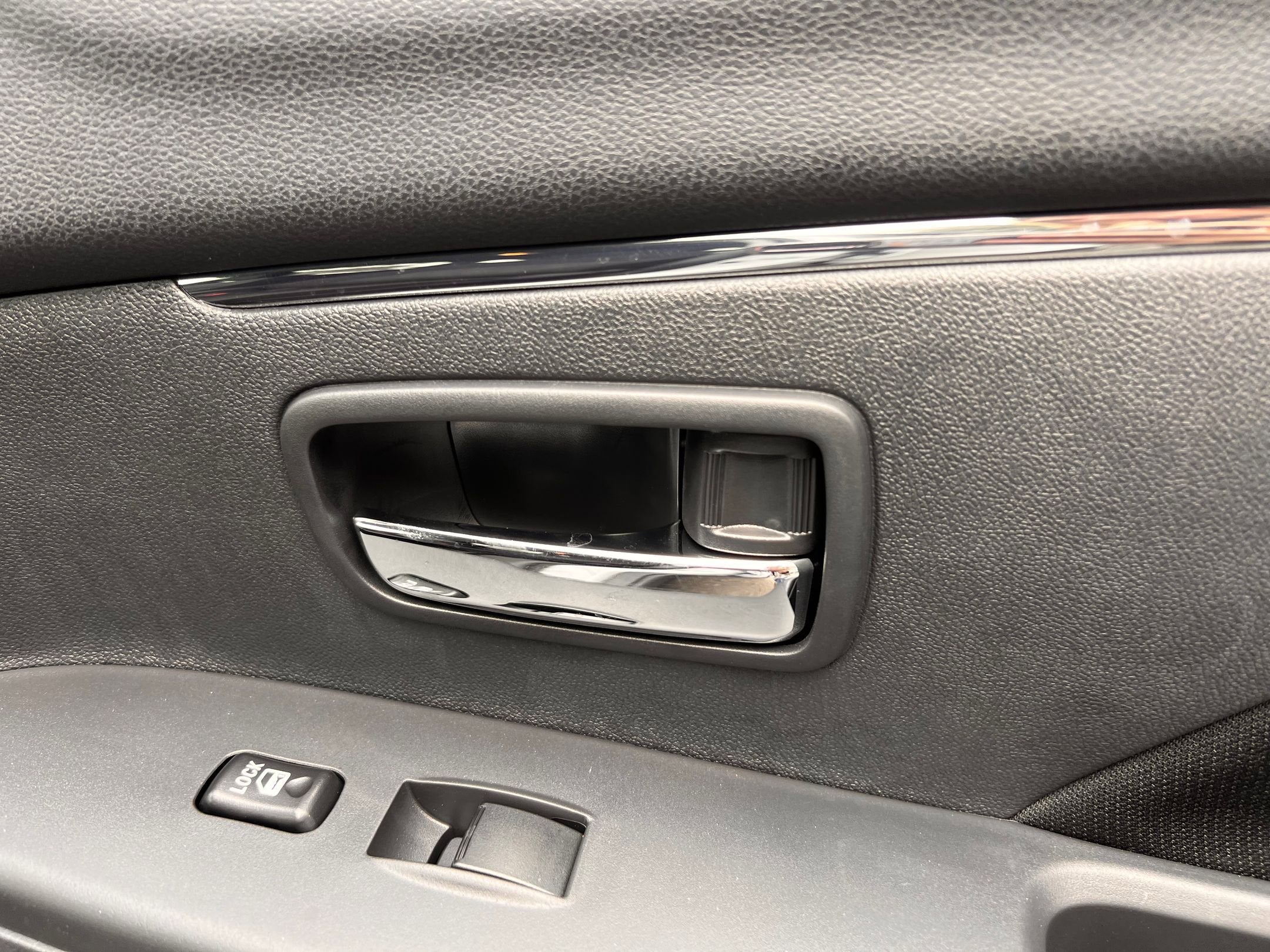 2025 Mitsubishi Outlander Sport LE