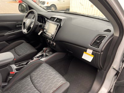 2025 Mitsubishi Outlander Sport LE