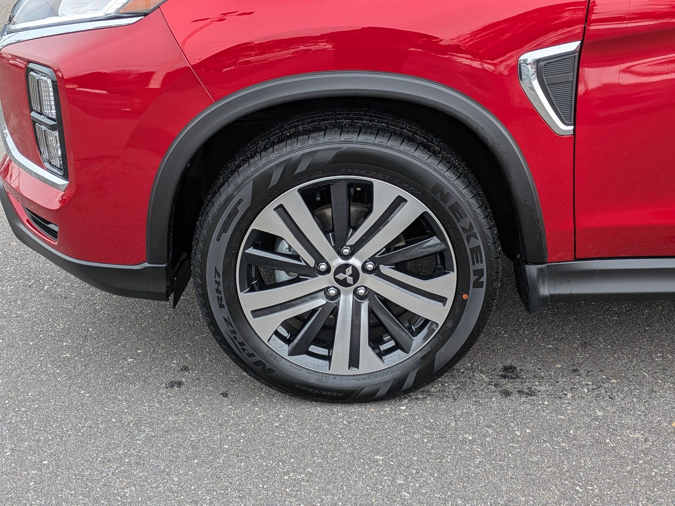 2026 Mitsubishi Outlander Sport SE