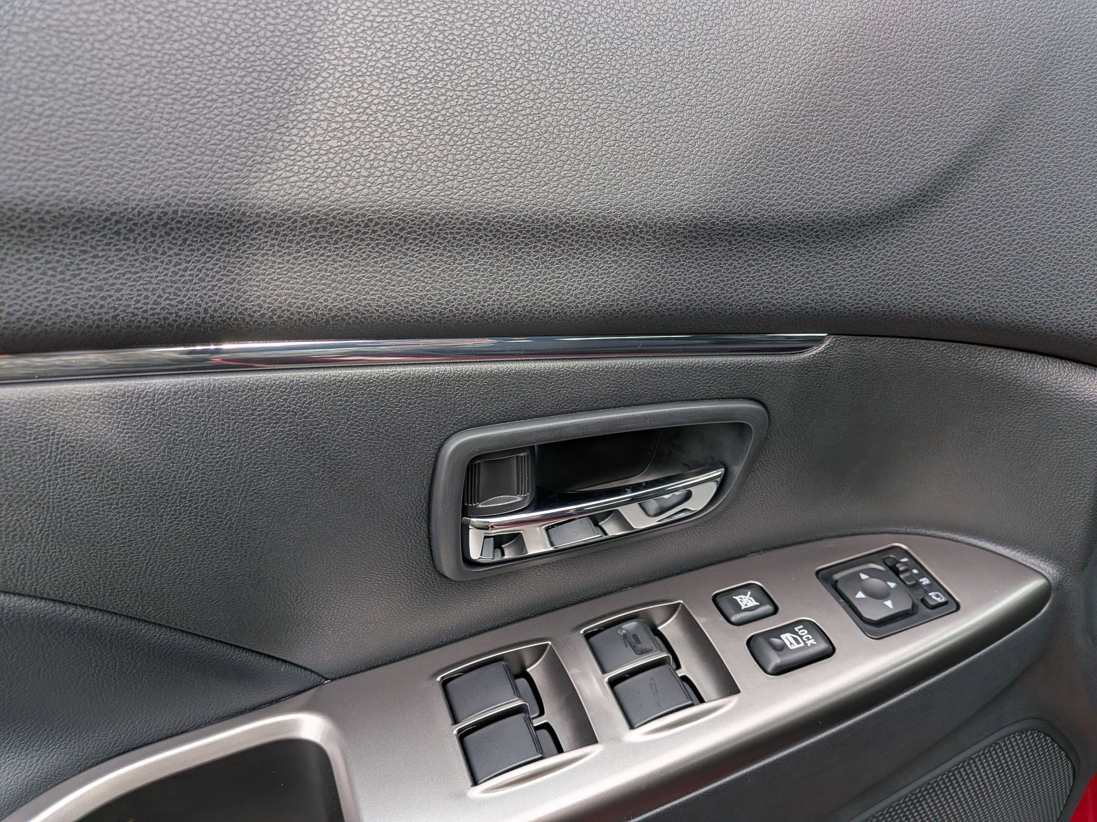 2026 Mitsubishi Outlander Sport SE