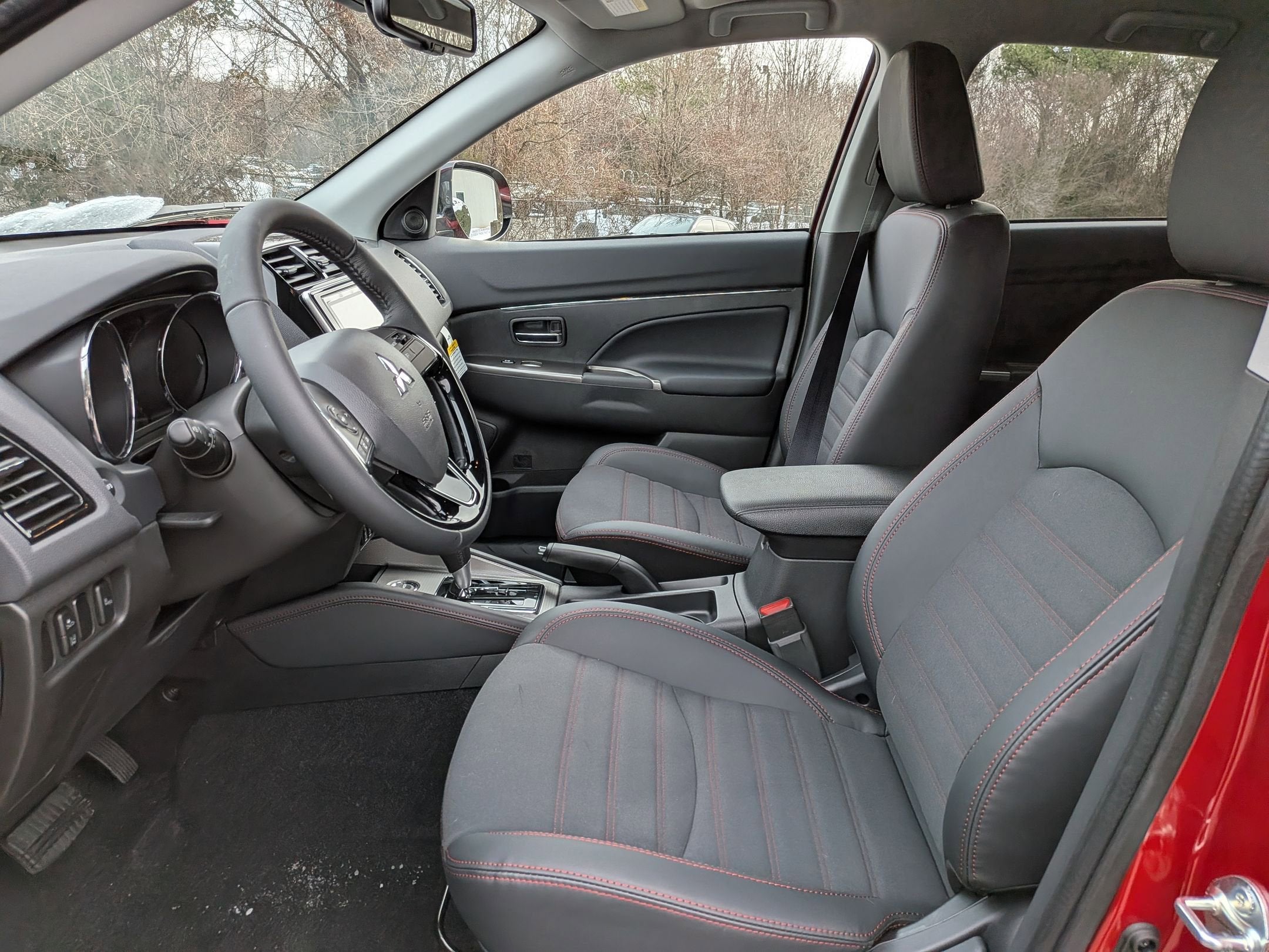 2026 Mitsubishi Outlander Sport SE