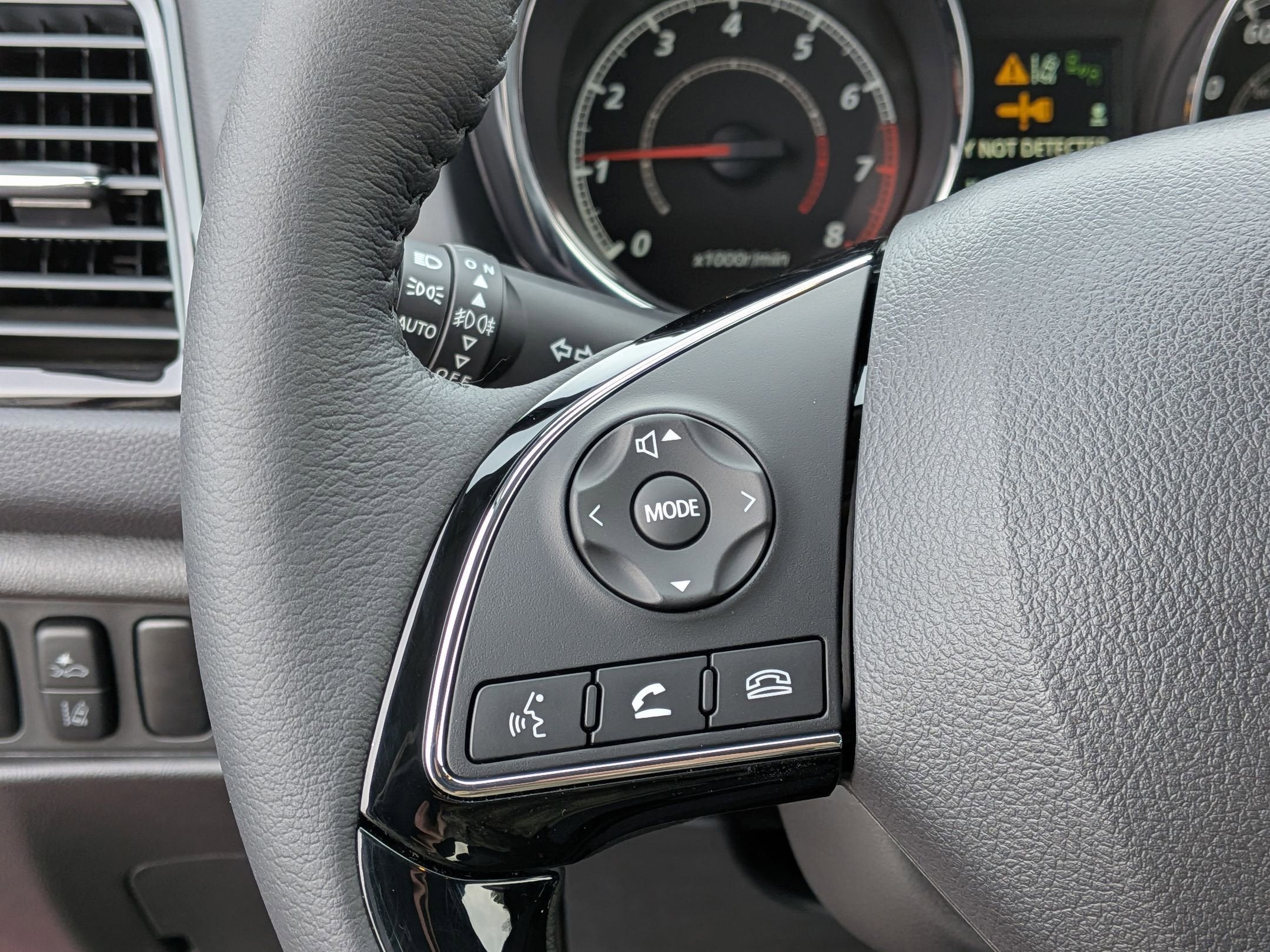 2026 Mitsubishi Outlander Sport SE