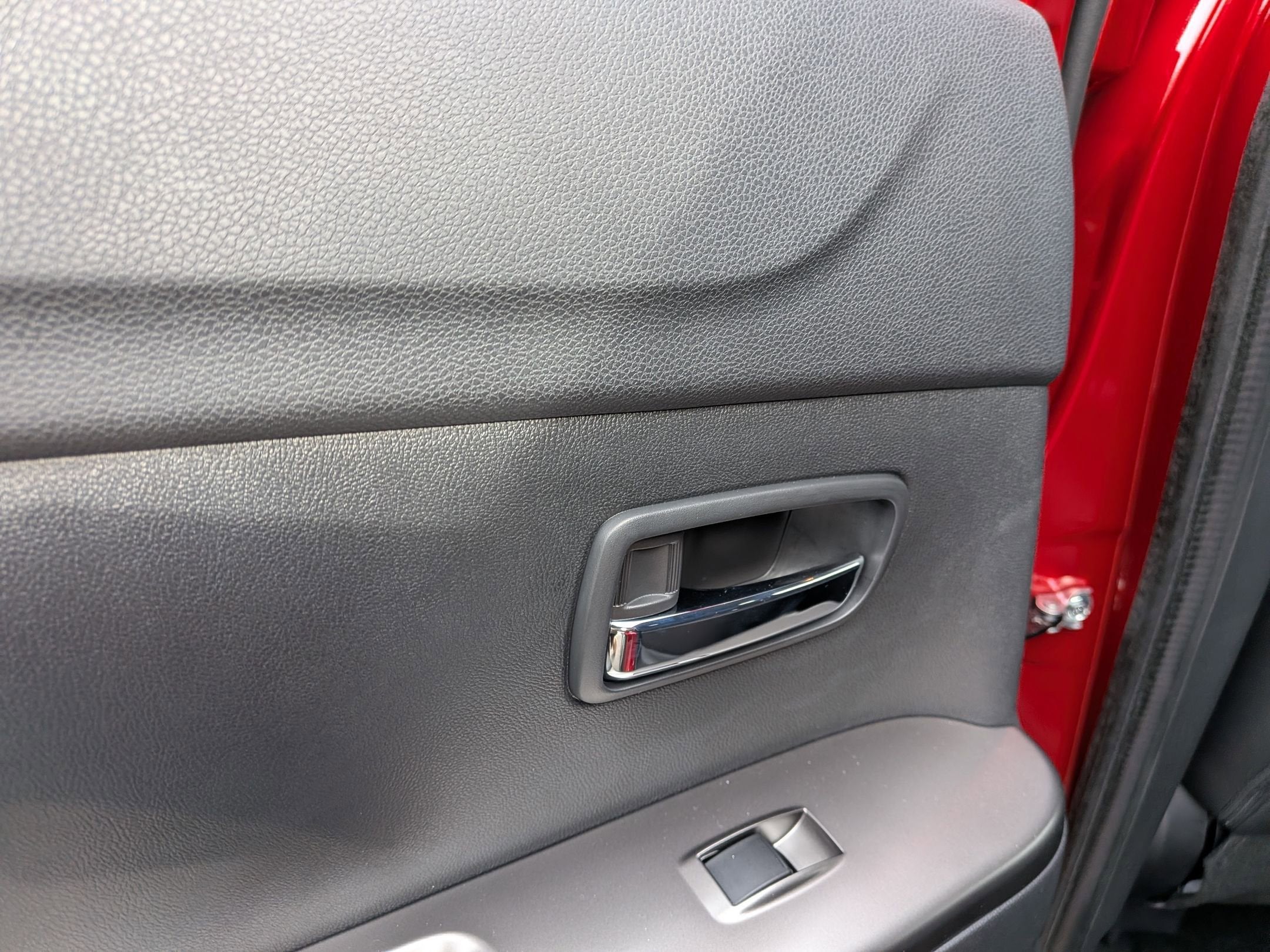 2026 Mitsubishi Outlander Sport SE