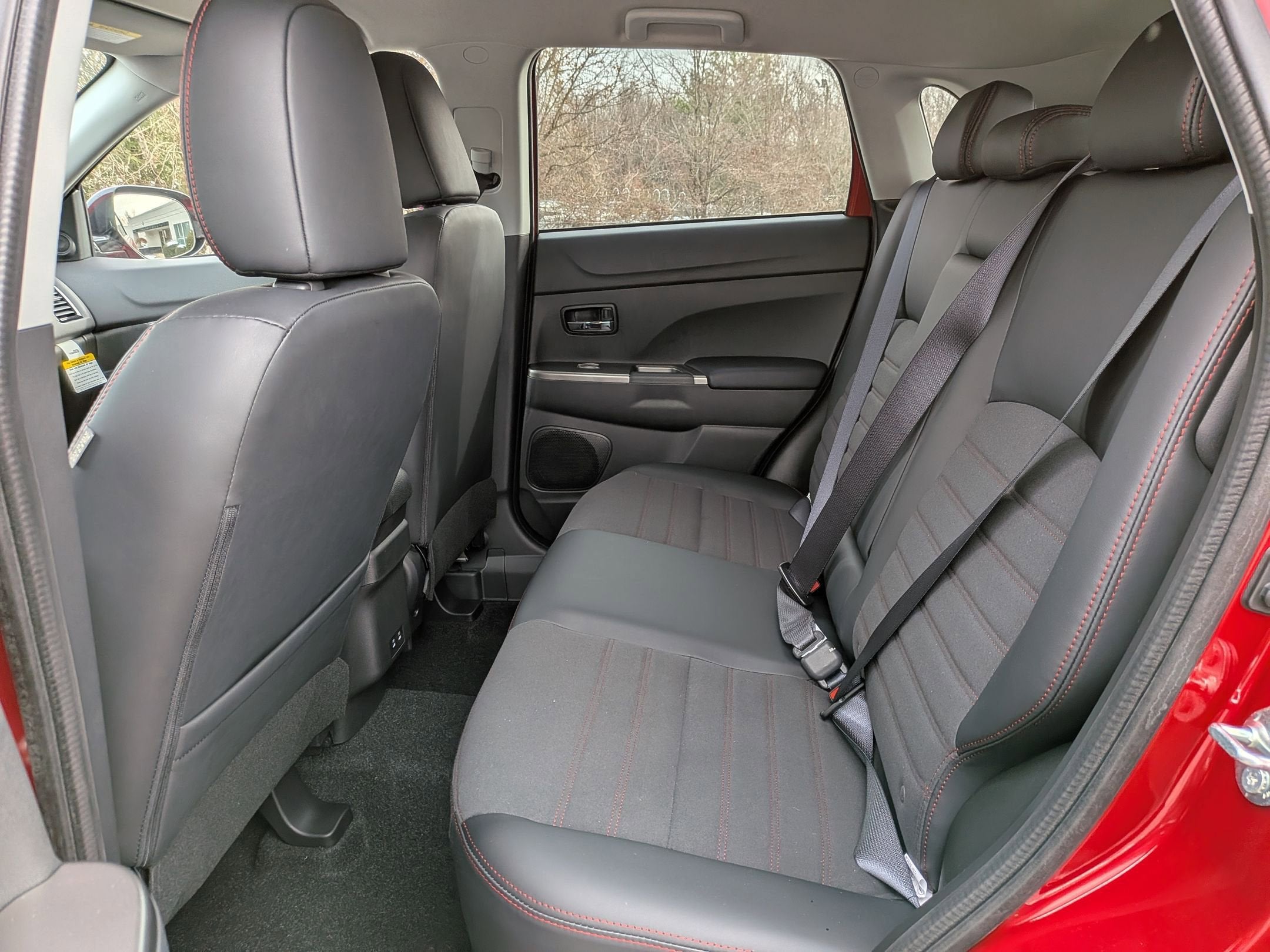 2026 Mitsubishi Outlander Sport SE