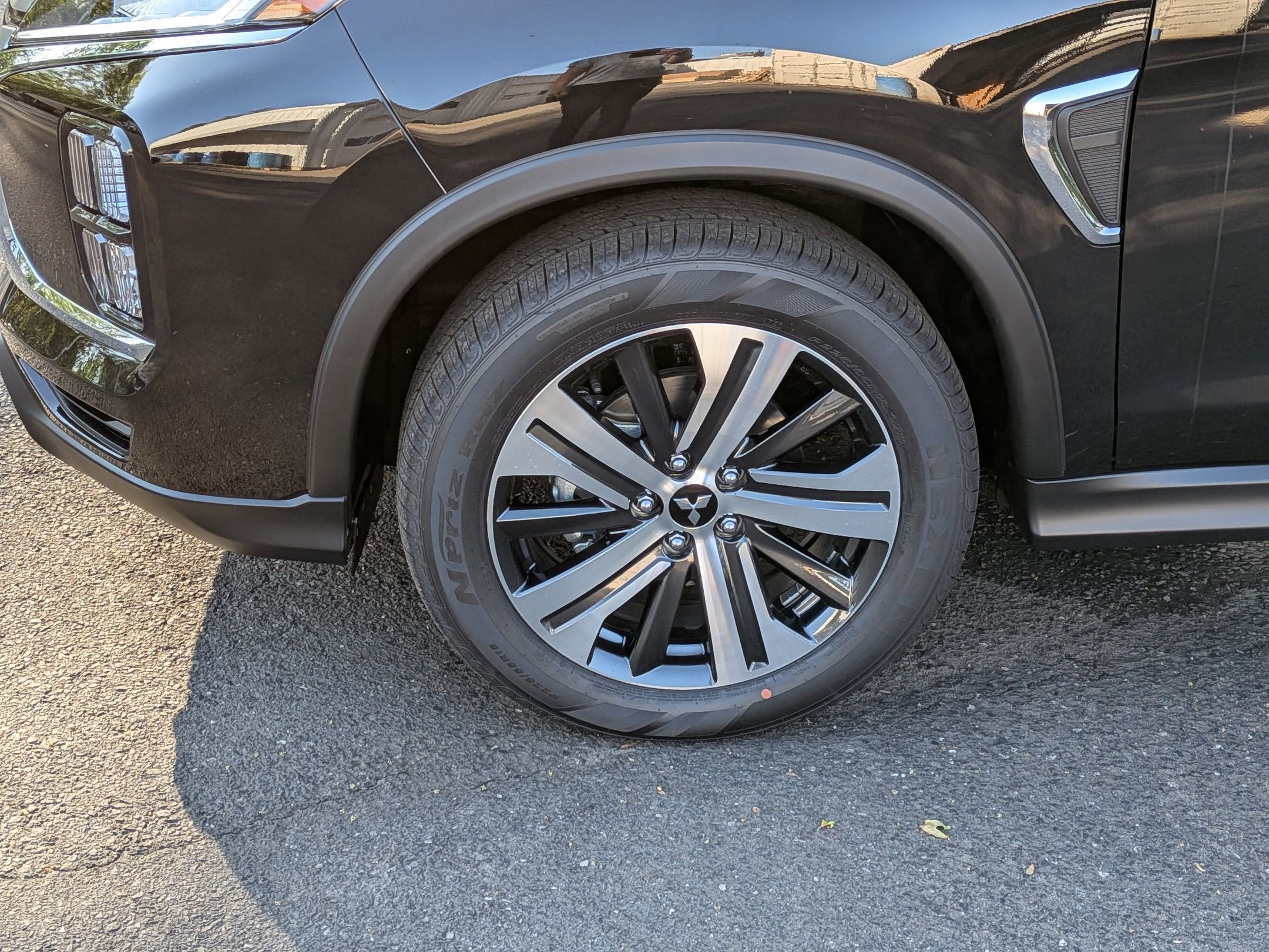 2026 Mitsubishi Outlander Sport SE