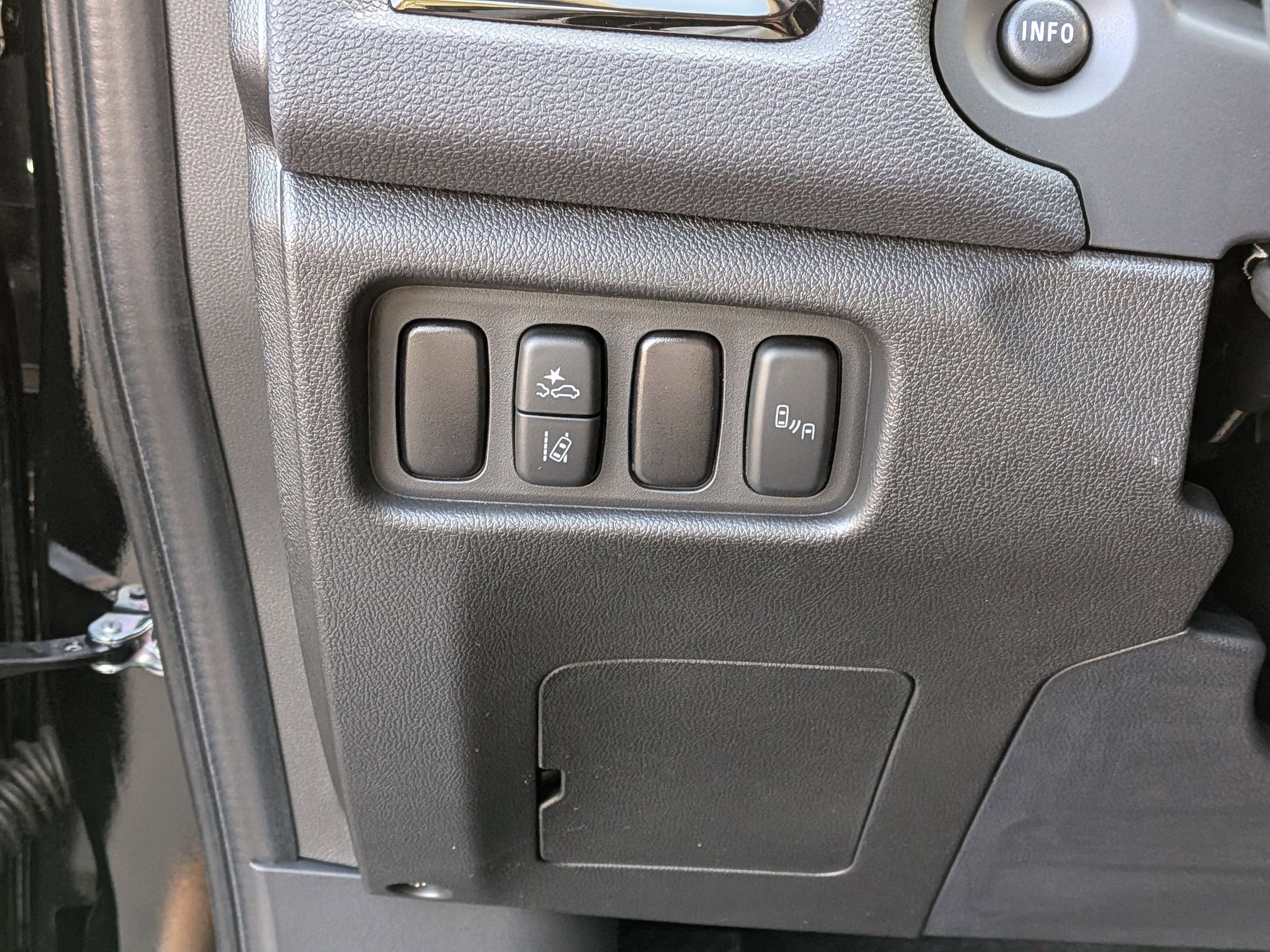 2026 Mitsubishi Outlander Sport SE