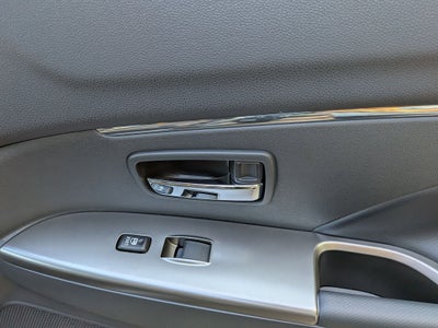 2026 Mitsubishi Outlander Sport SE