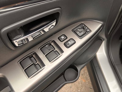 2026 Mitsubishi Outlander Sport SE