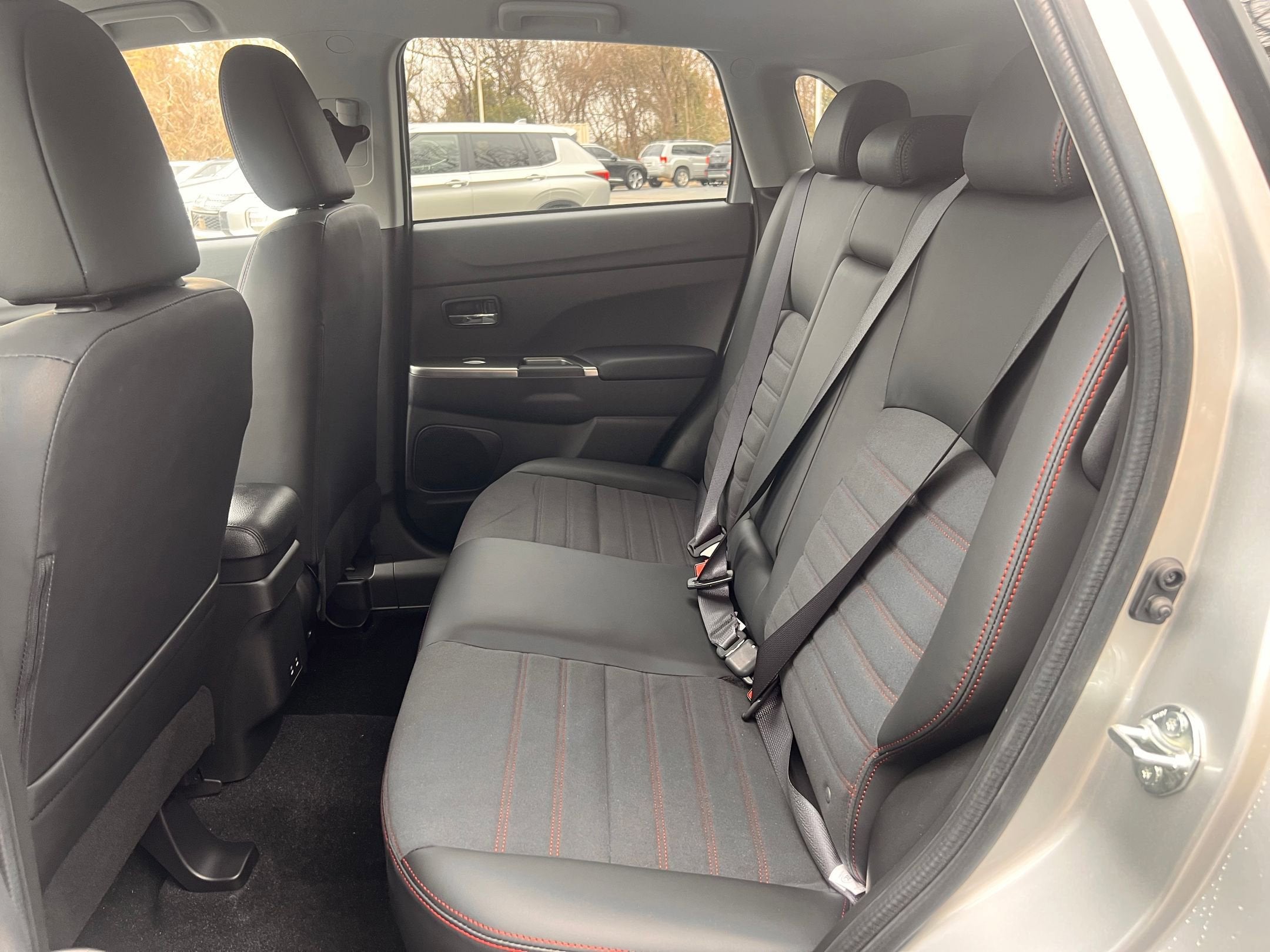 2026 Mitsubishi Outlander Sport SE