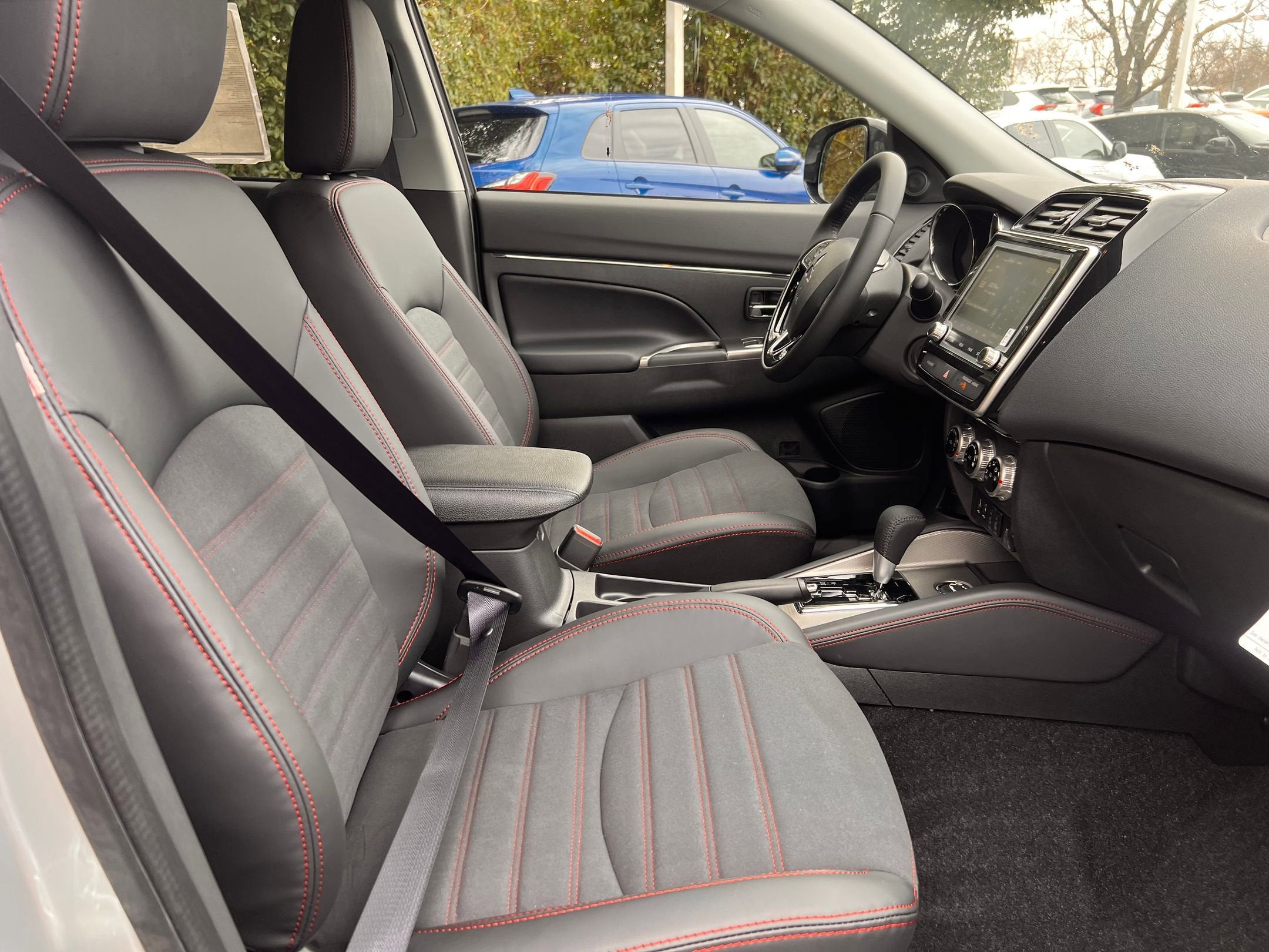 2026 Mitsubishi Outlander Sport SE